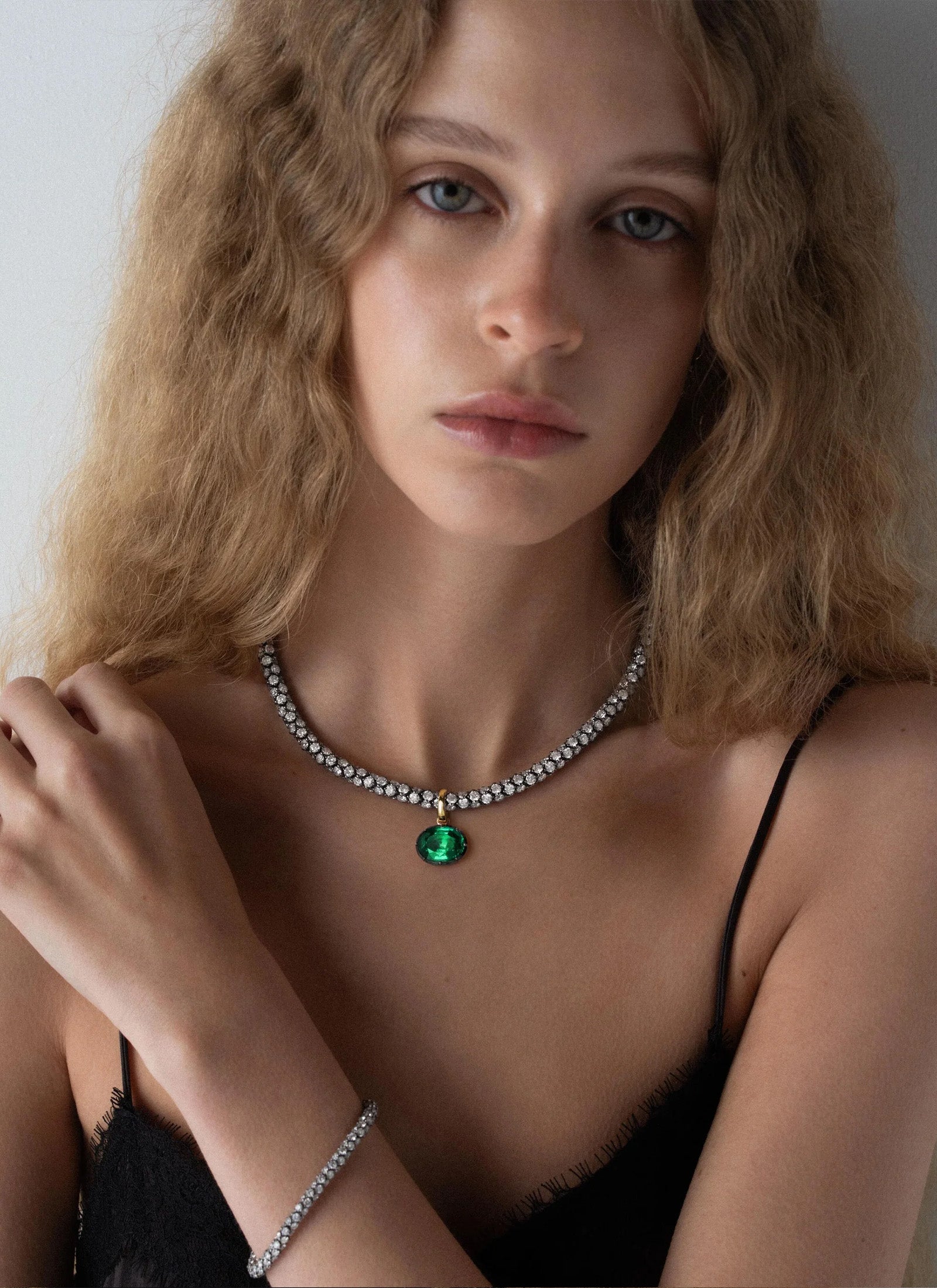 Pendant - Emerald Oval 9.47ct Tempest