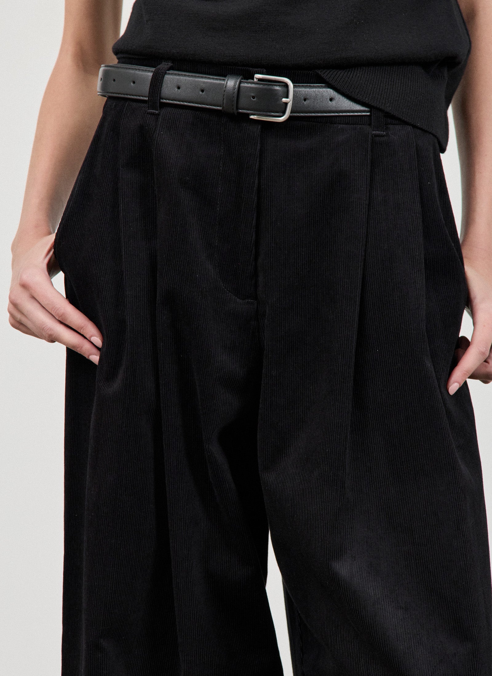 Marco Pant - Black Corduroy