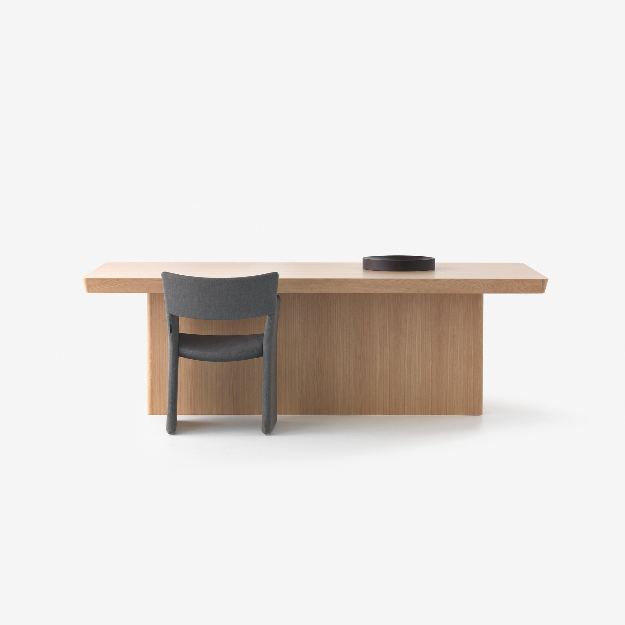 Pavilion Table