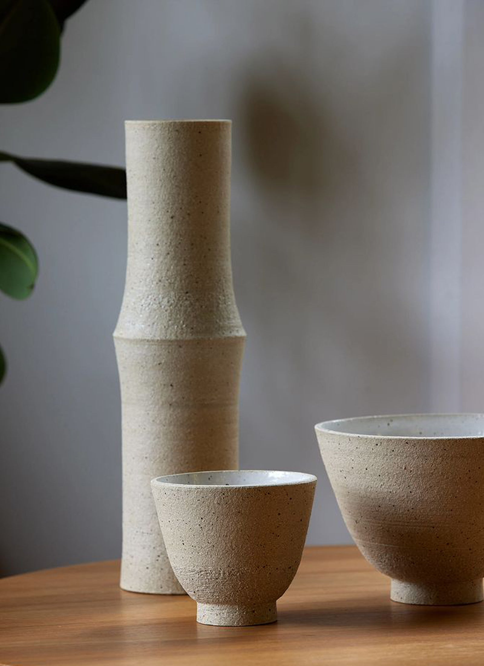 Rounded Bowls in Natural