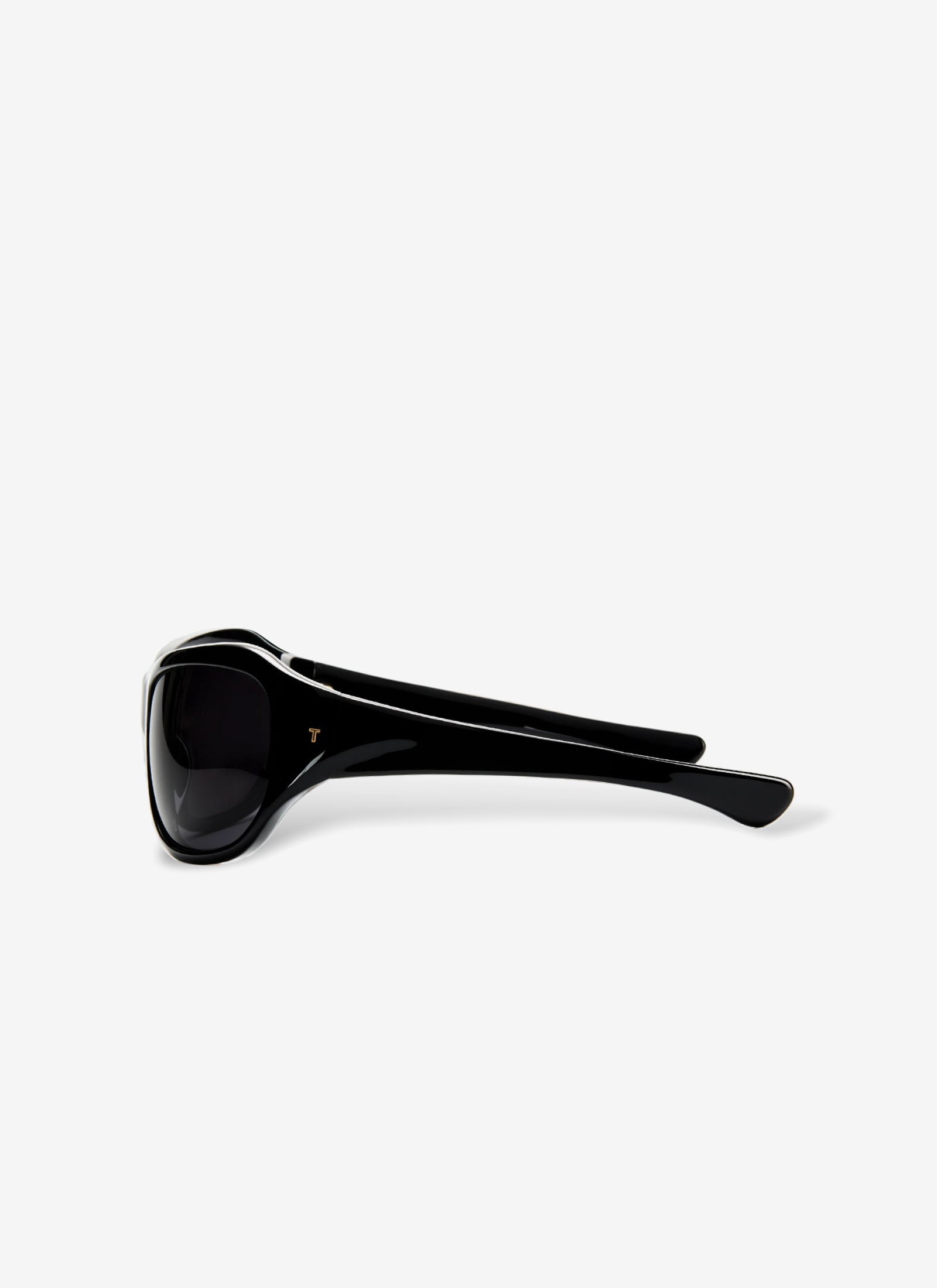 The Atlas - Black with Black Lens