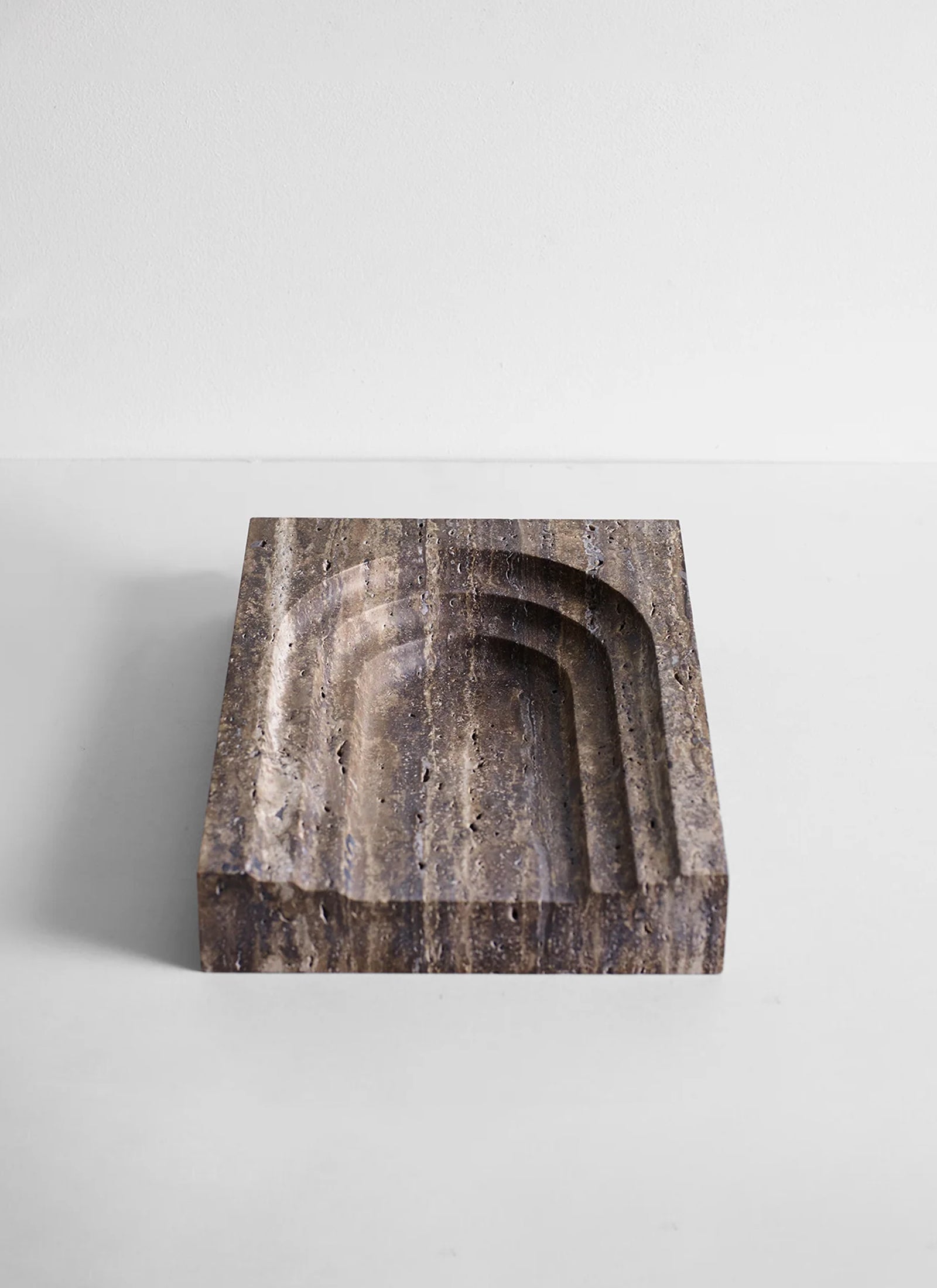 Block Thoronet Dish in Dark Travertine