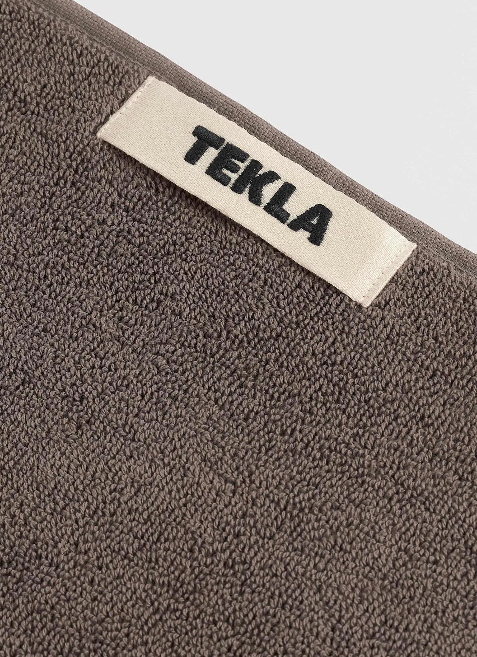 Organic Heavyweight Cotton Towels - Bruin (AW25)