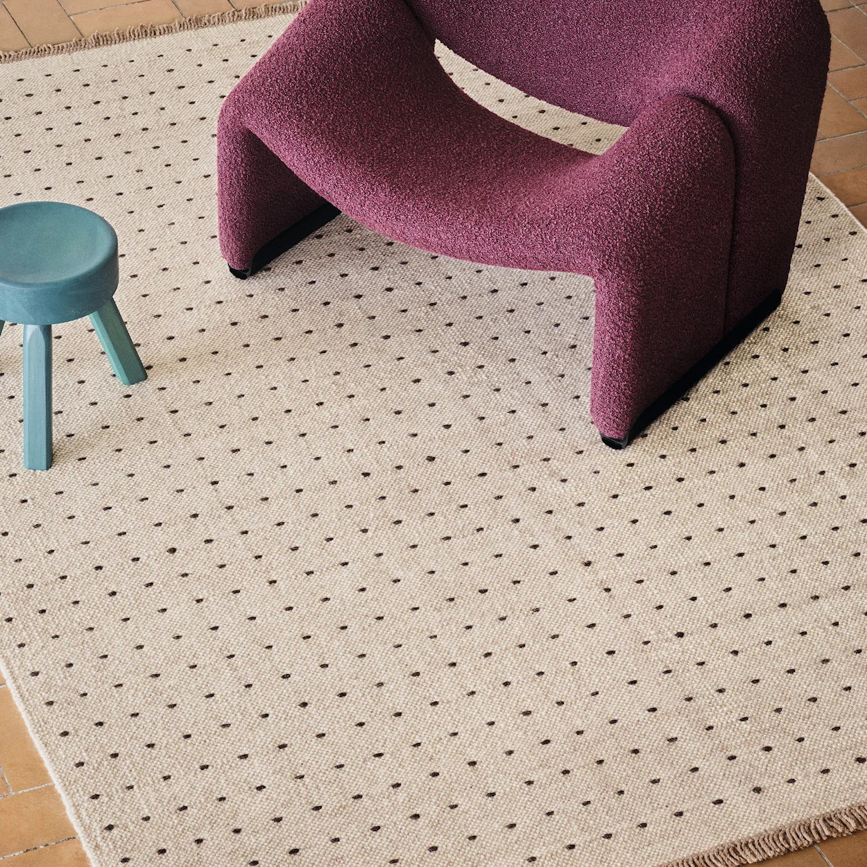 Yield Dot Naturally Coloured Fringes Rug