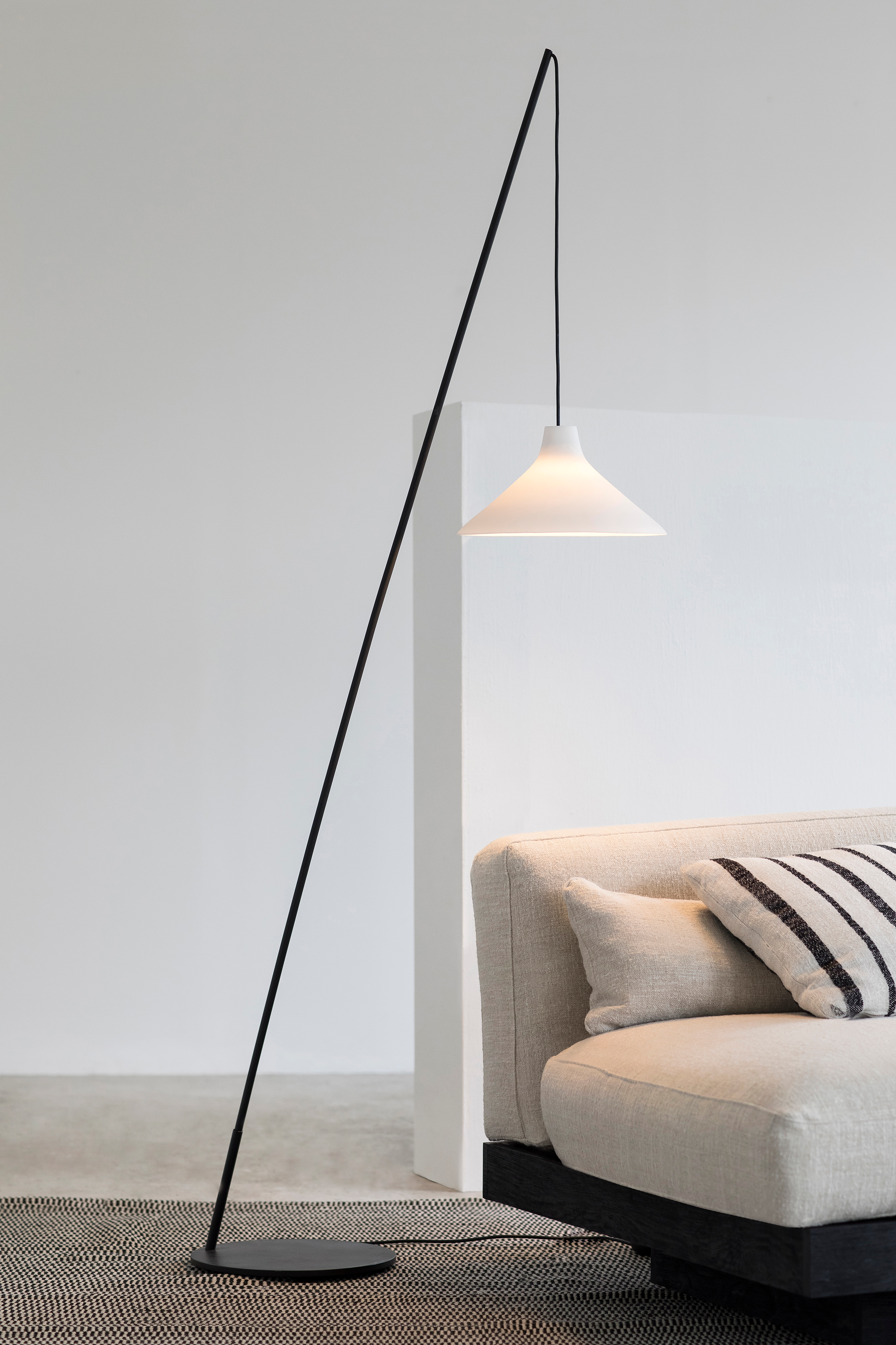 Seam Floor Light by Seppe Van Heusden