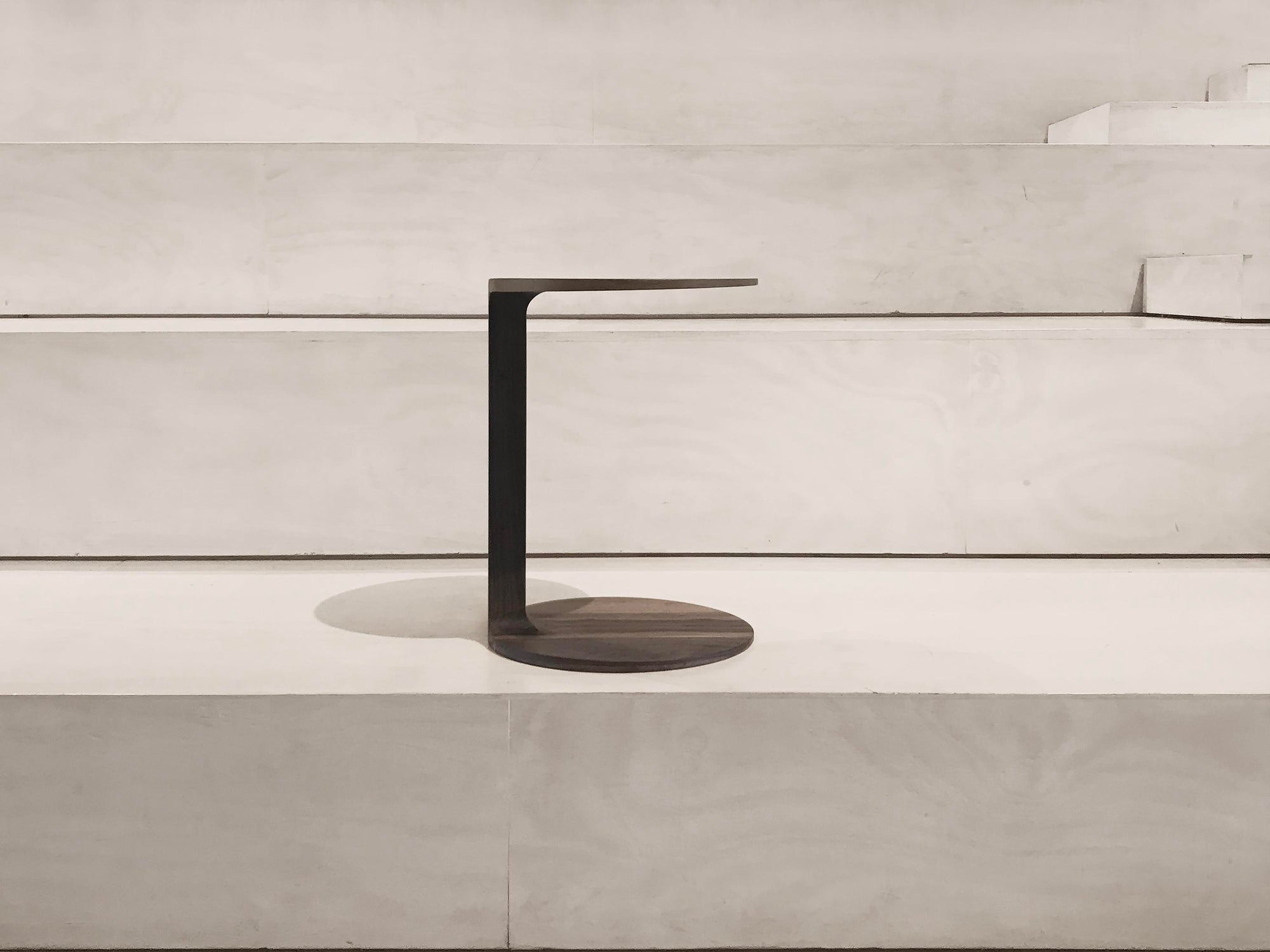 Calibre Laptop Table
