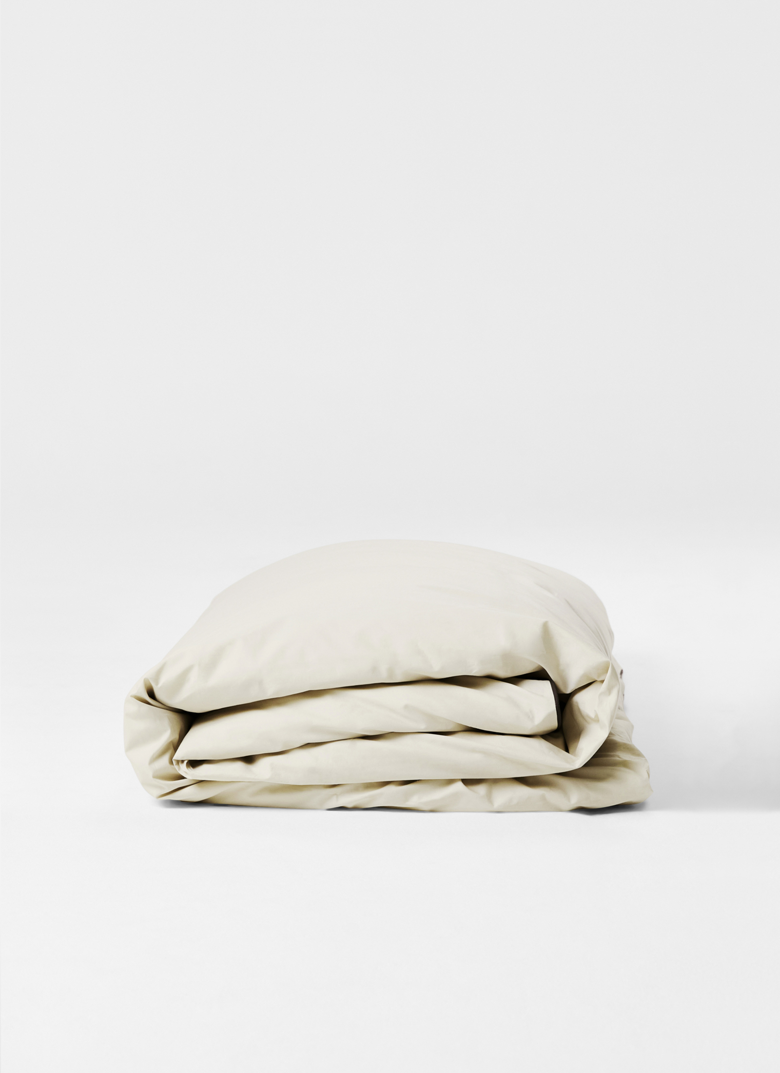 Canvas & Cinder - Contrast Edge Duvet Cover