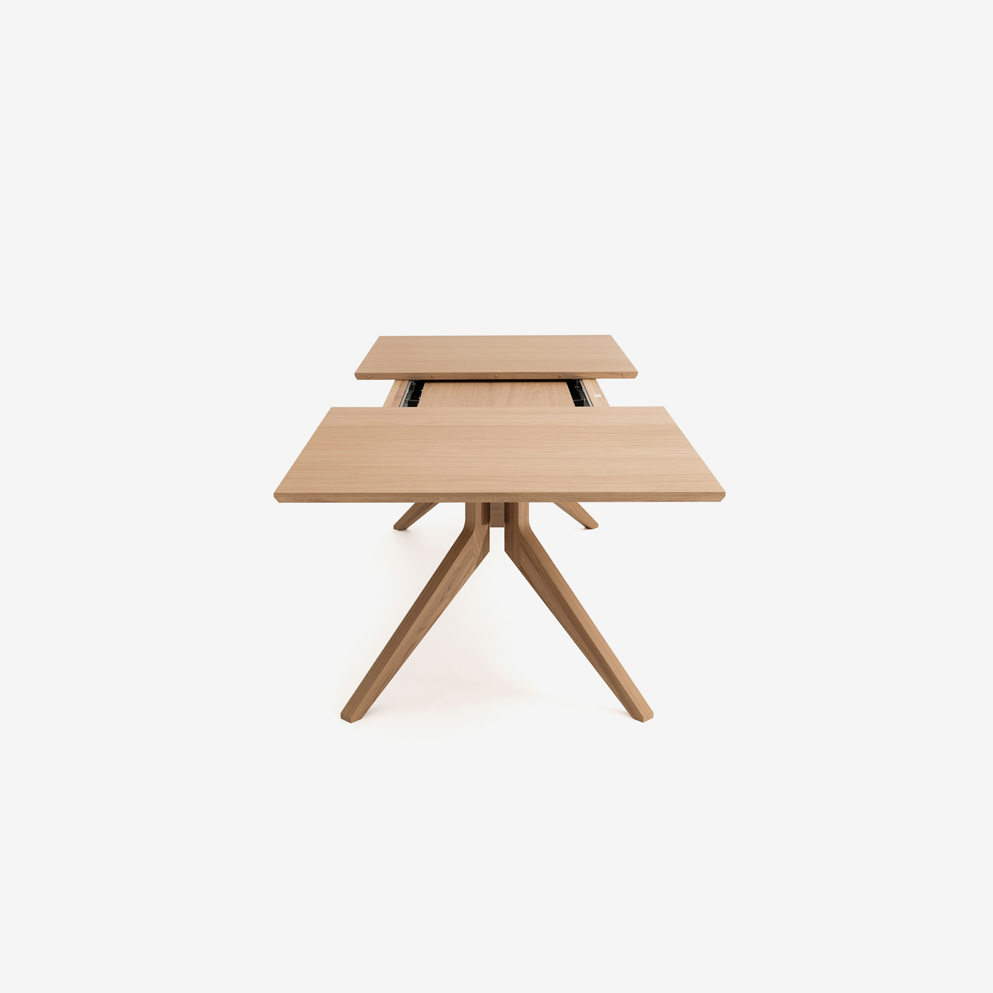 Cross Extending Table