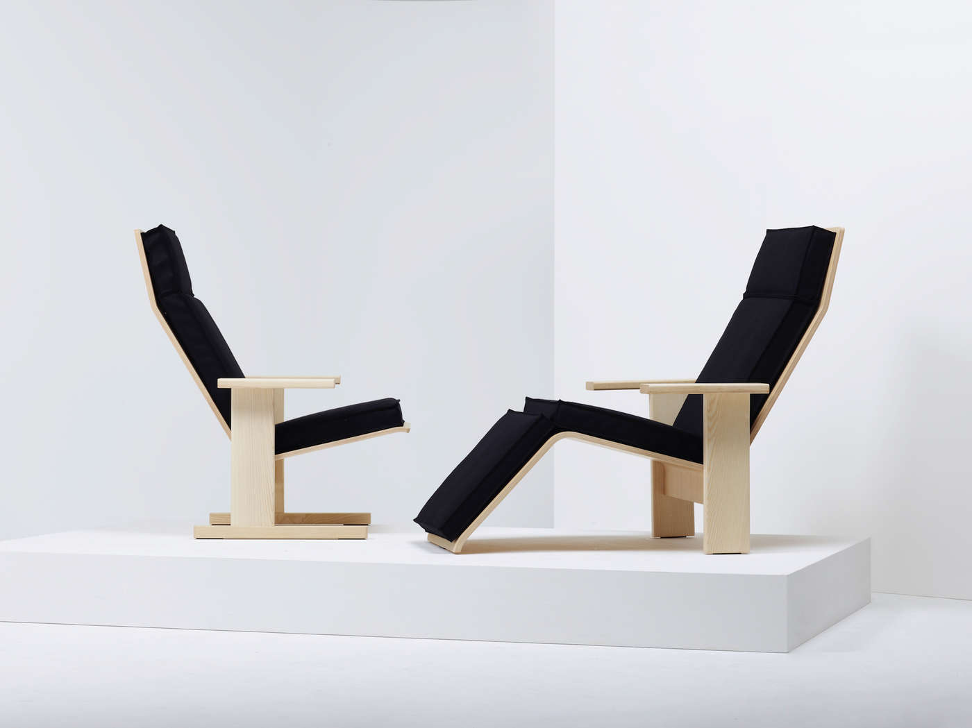 Quindici Upholstered