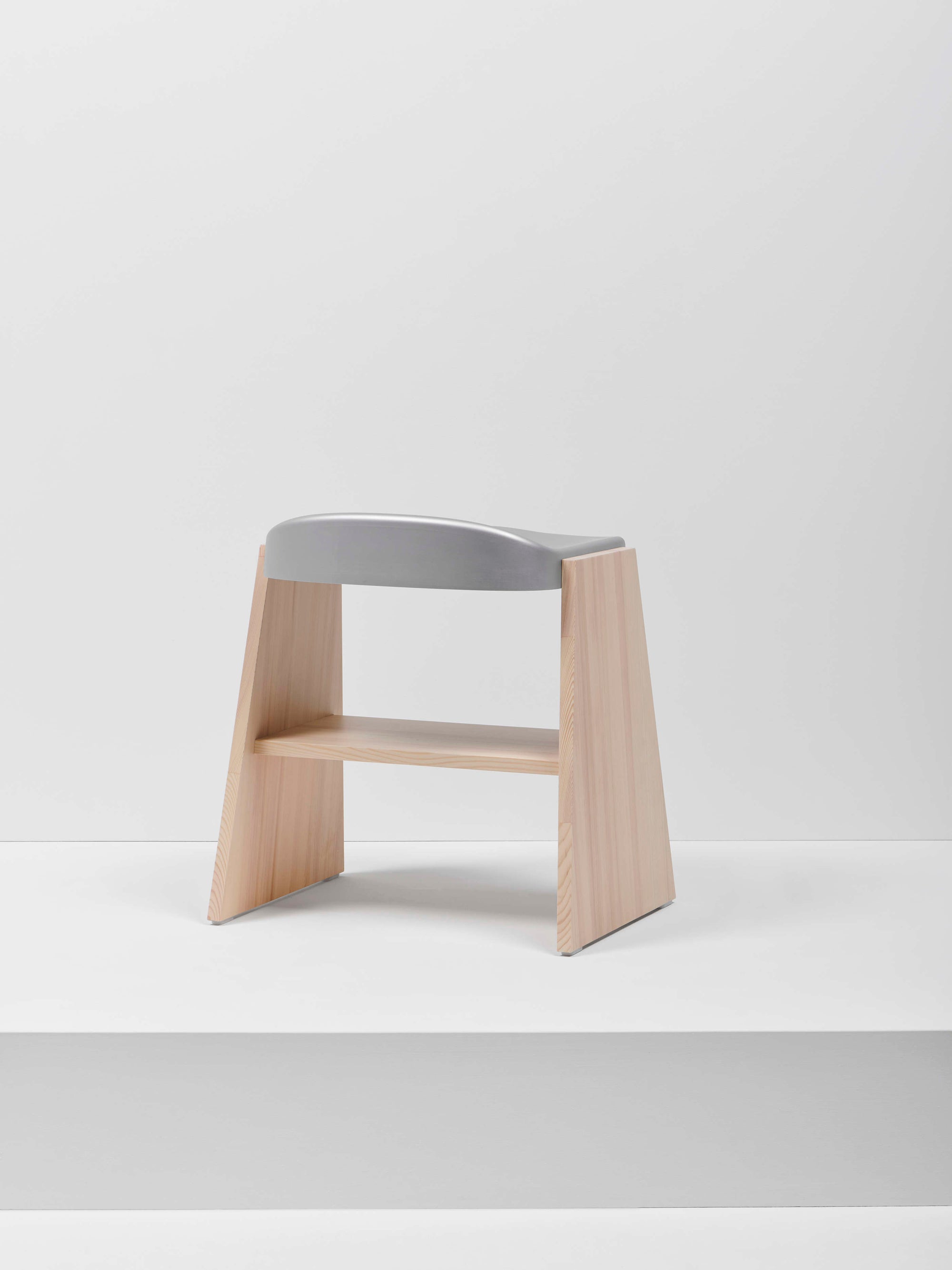 Fronda Stool