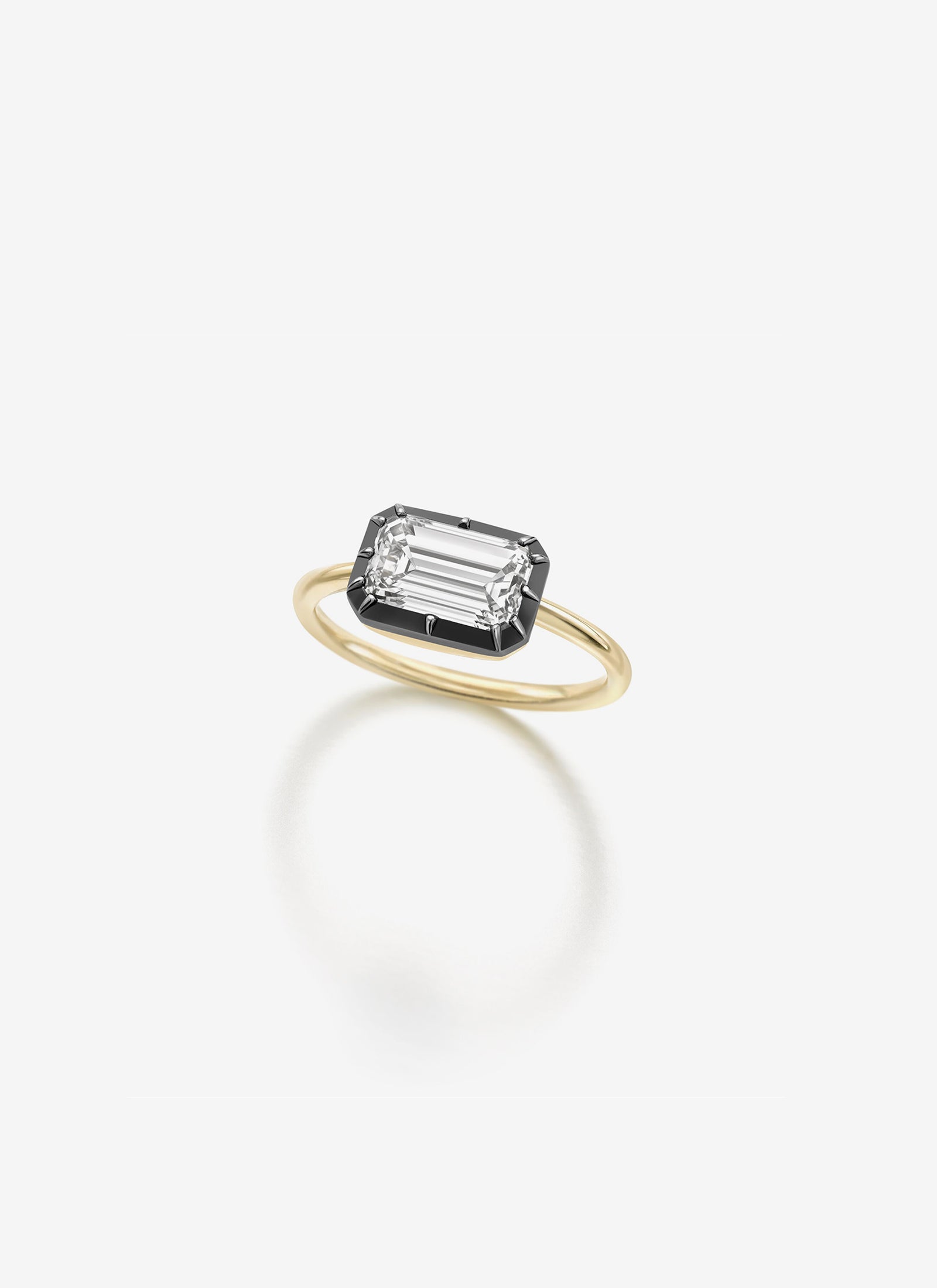 BB Ring - Diamond Emerald-Cut East-West BWG 1.50ct