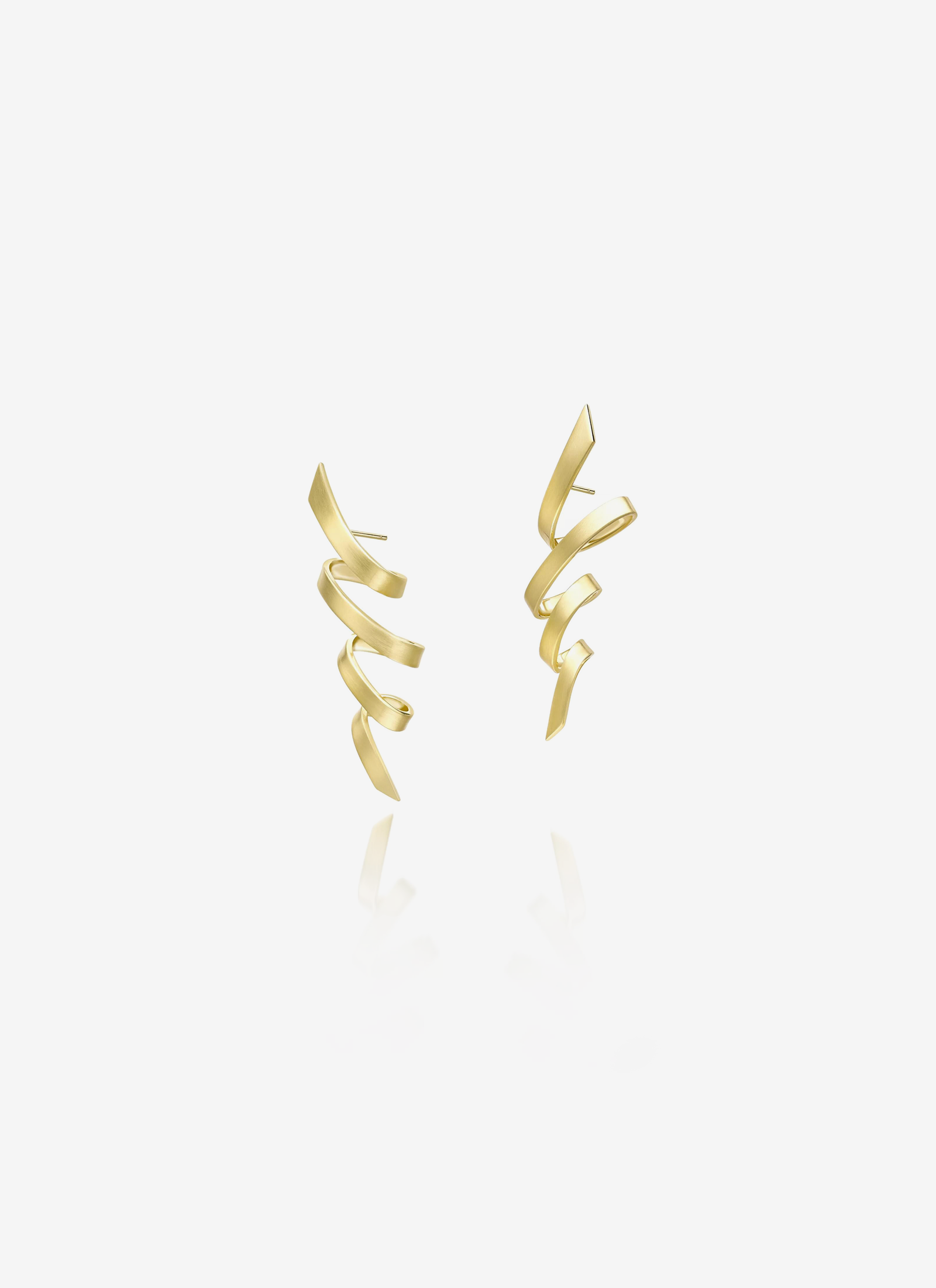 Carmela Tagliatelle Earrings in Gold