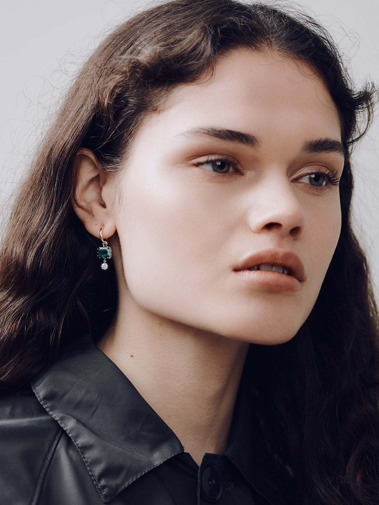 Gypsets - Asymmetric Emerald cut Emerald & Diamond