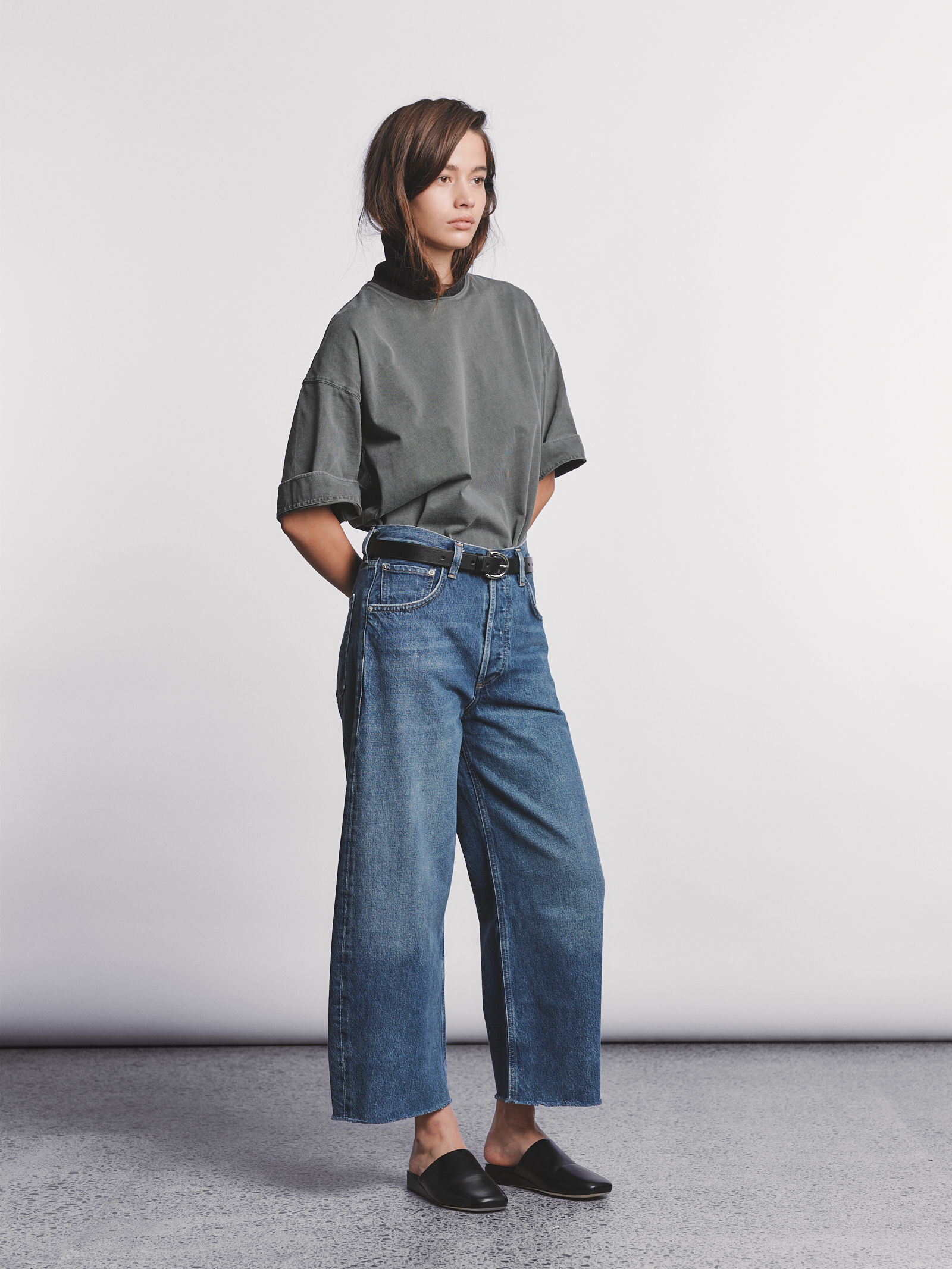 Ayla Crop Jean in Chaya (Mid Indigo)