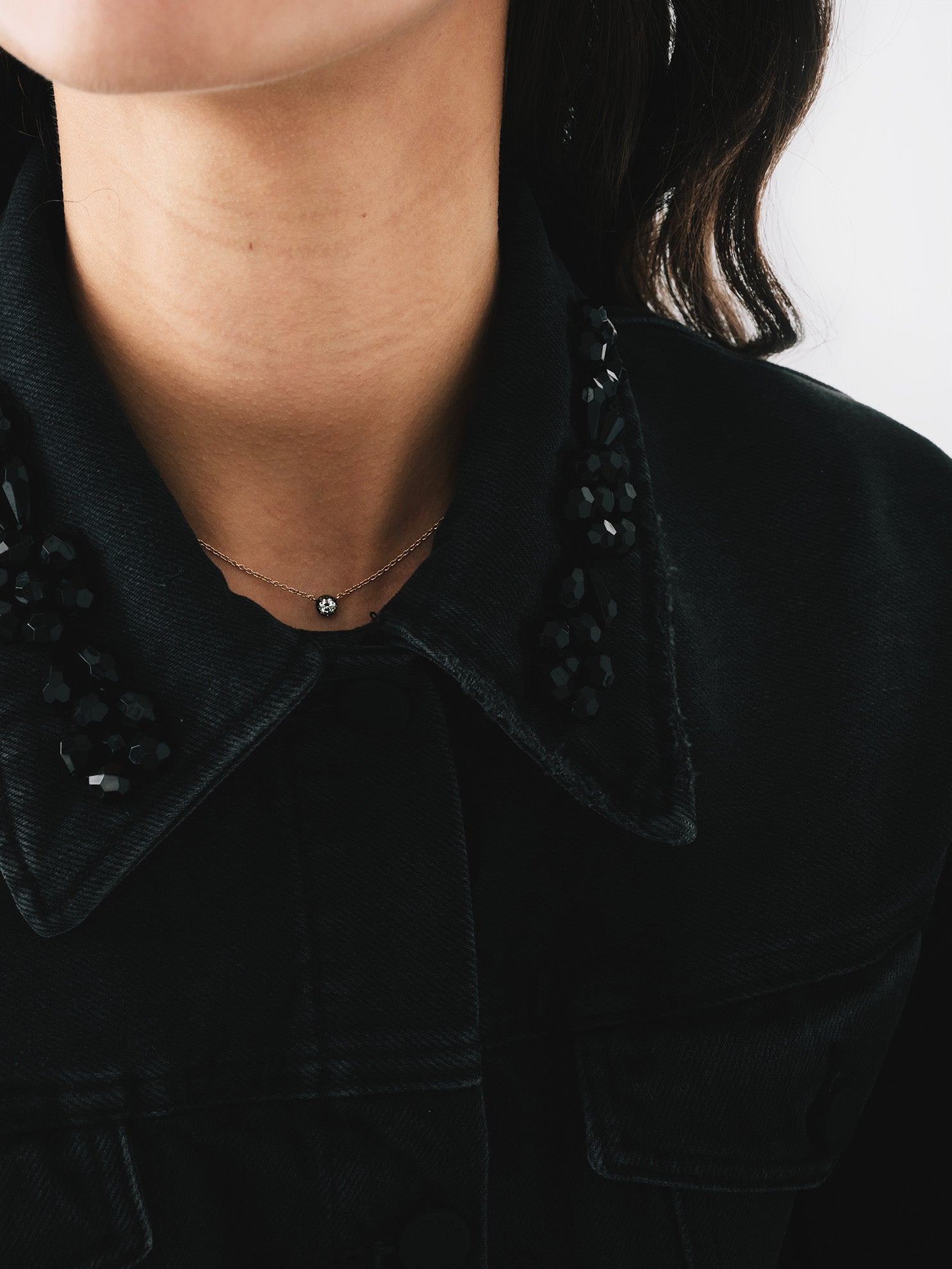 Necklace - Diamond Round Pendant BWG