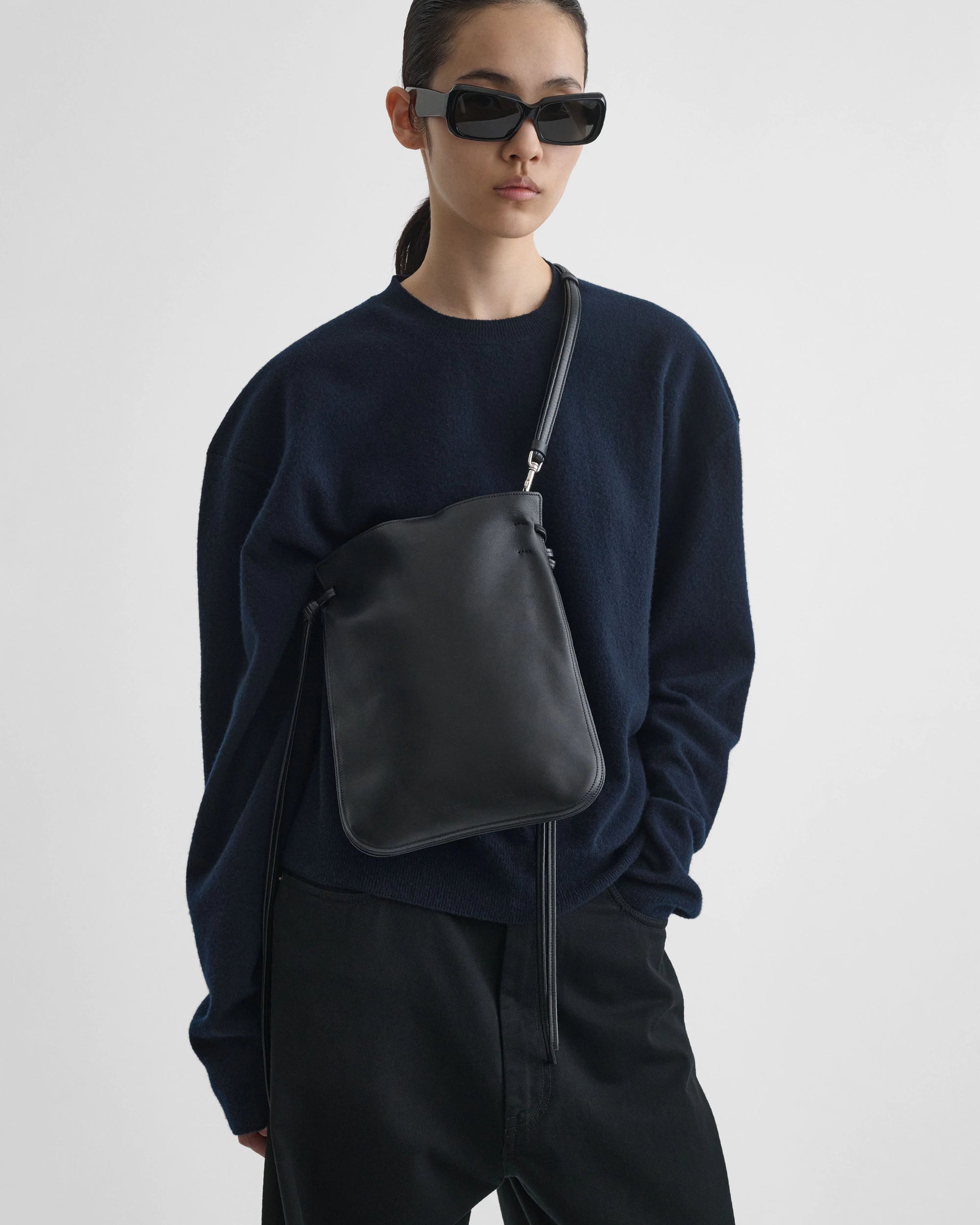 Gig Tie Pouch in Black Soft Calf Leather