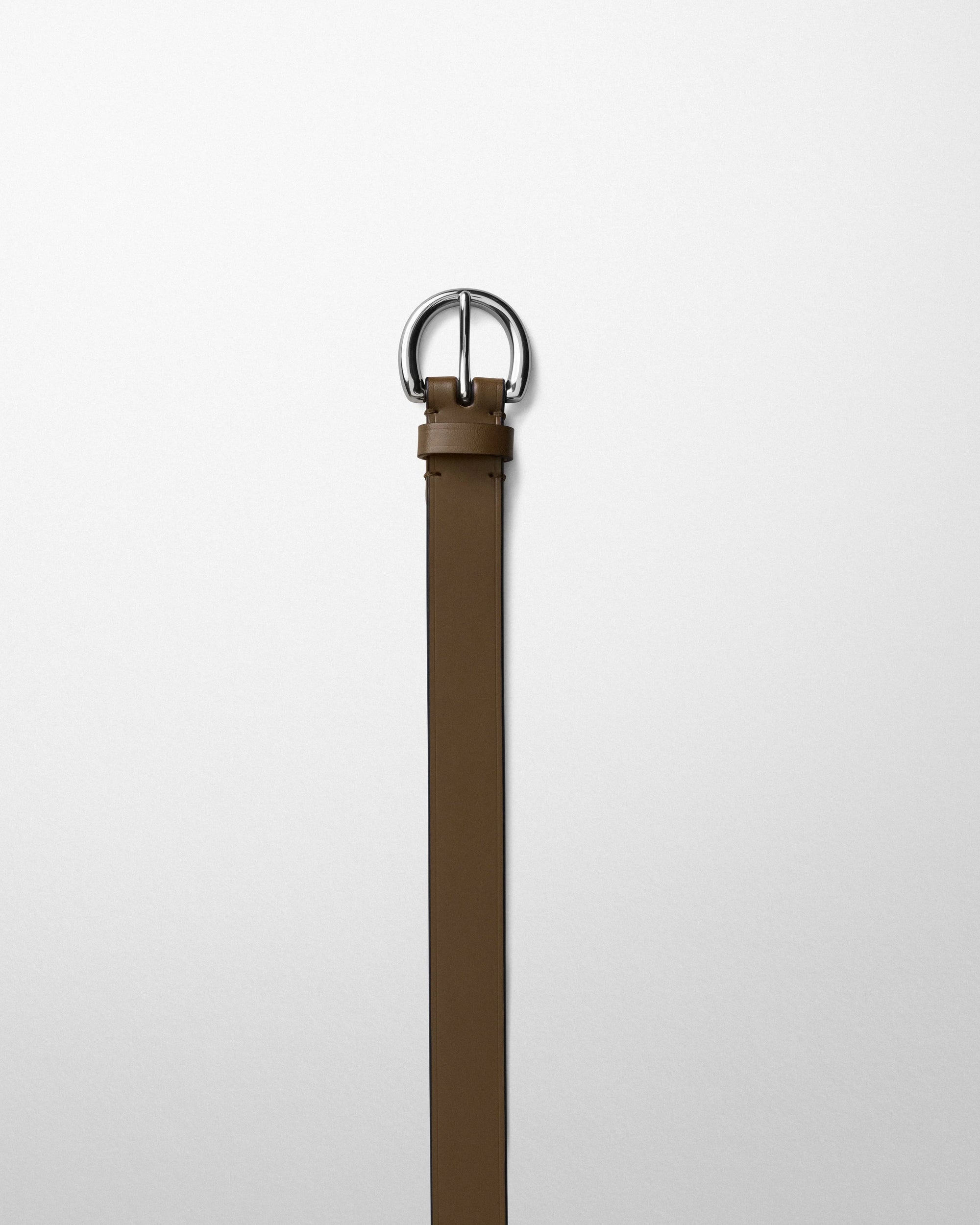 Round Buckle Belt in Cigar Calf Leather - 25mm Width