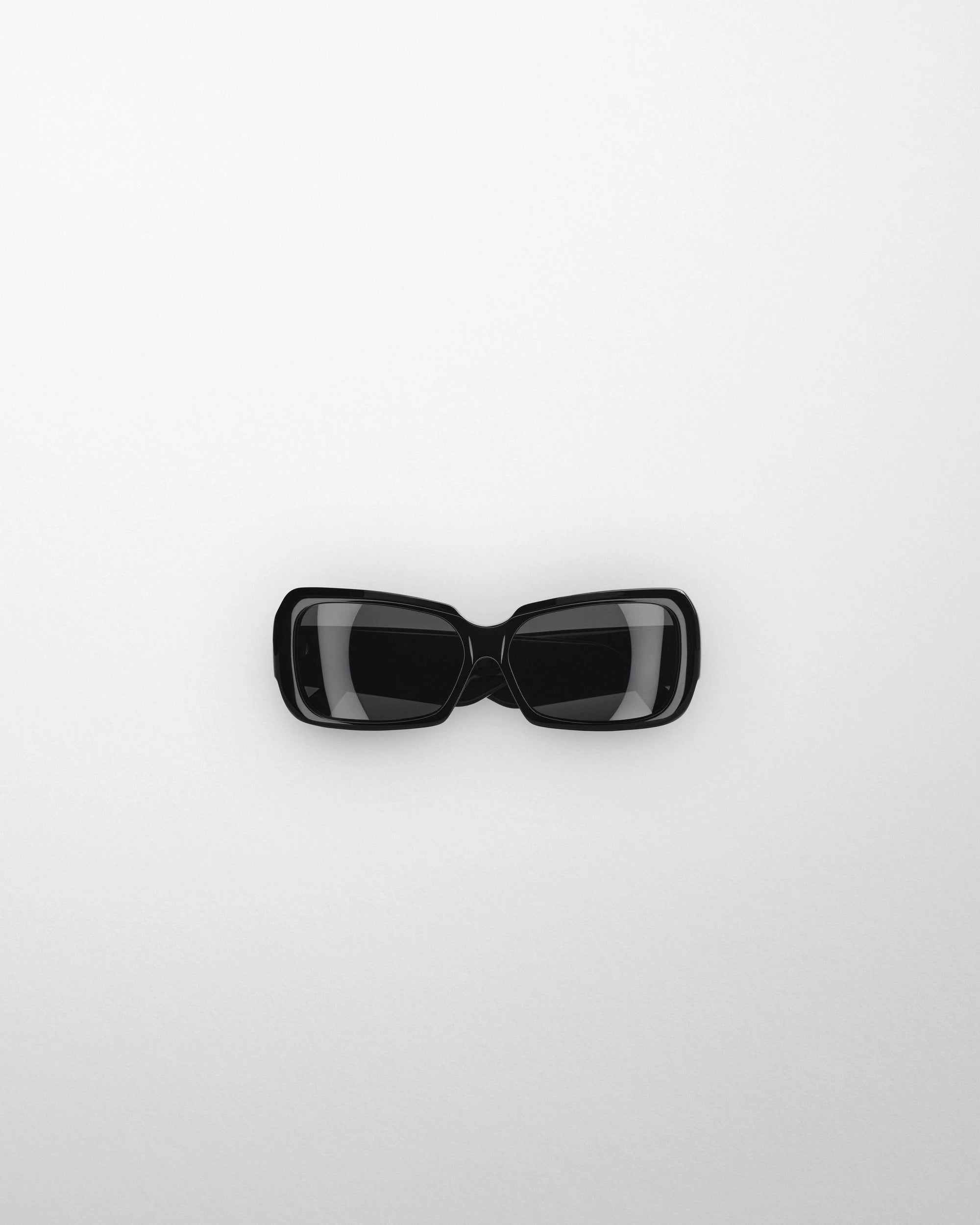 Score Sunglasses in Black w Black Lens
