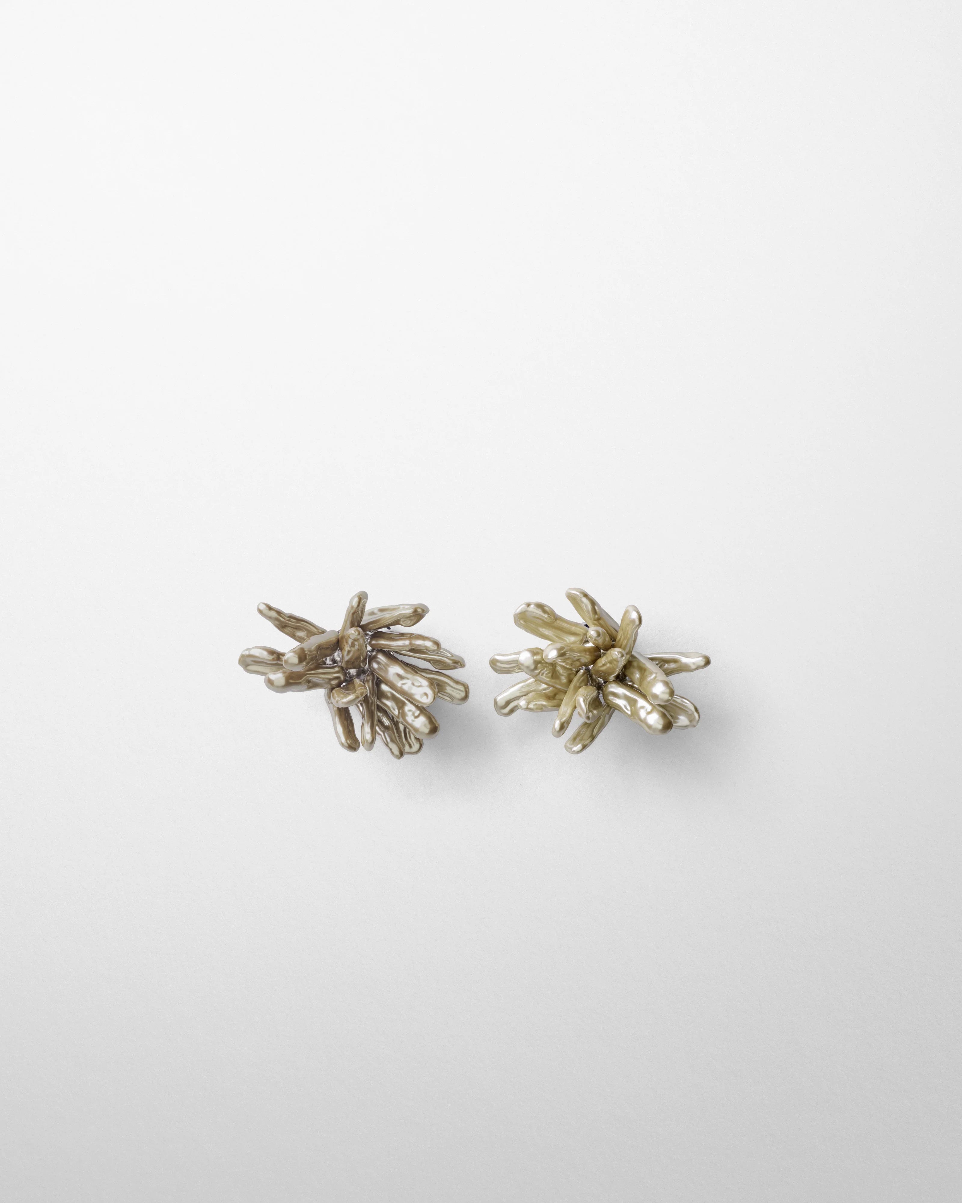 Cluster Earrings in Mink & Ash