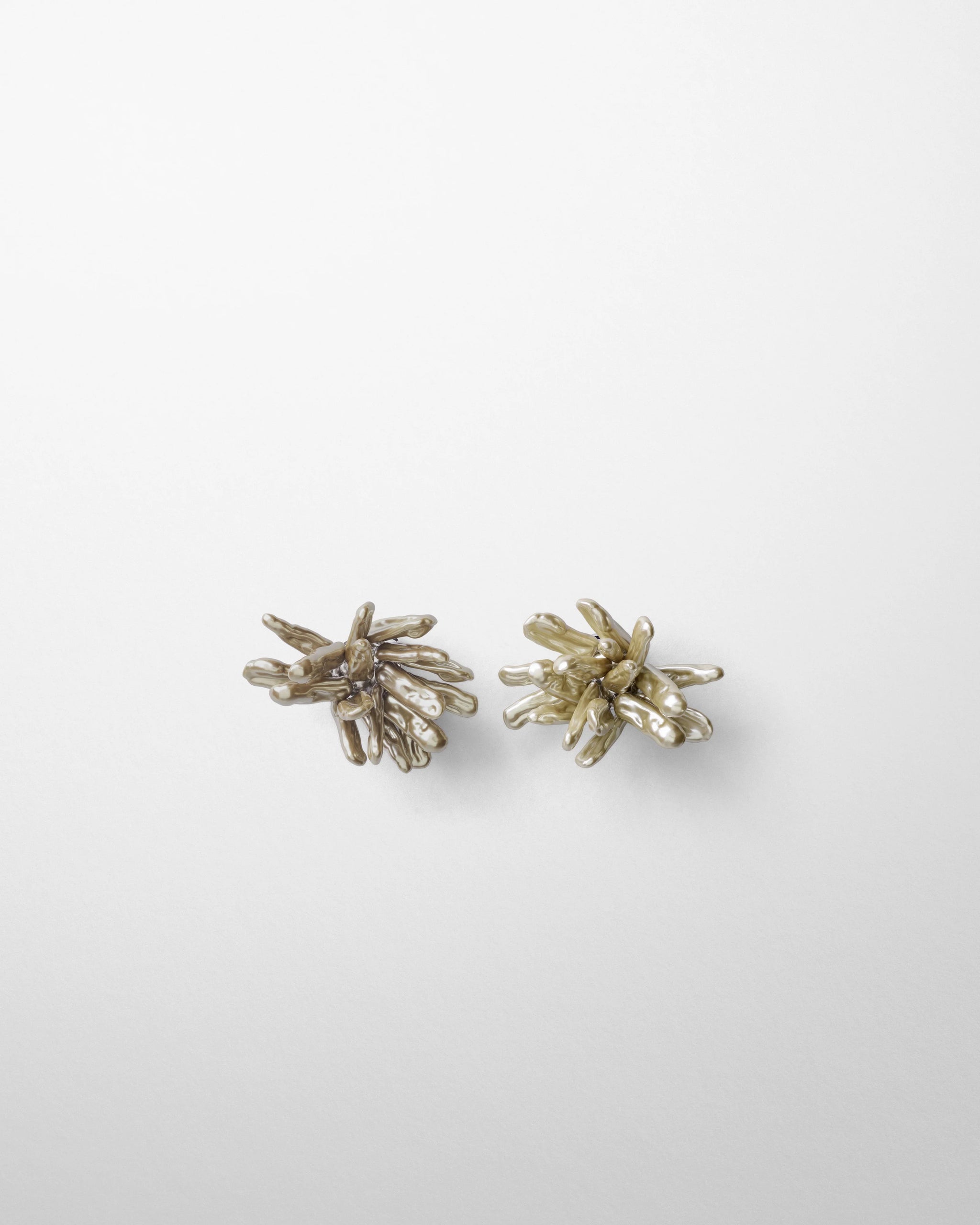Cluster Earrings in Mink & Ash