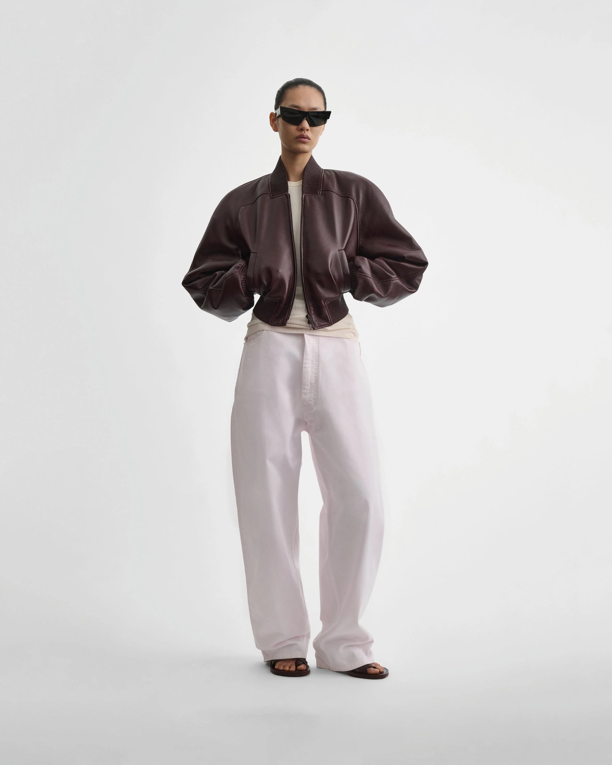 Low Rise Dropped Jeans - Peony