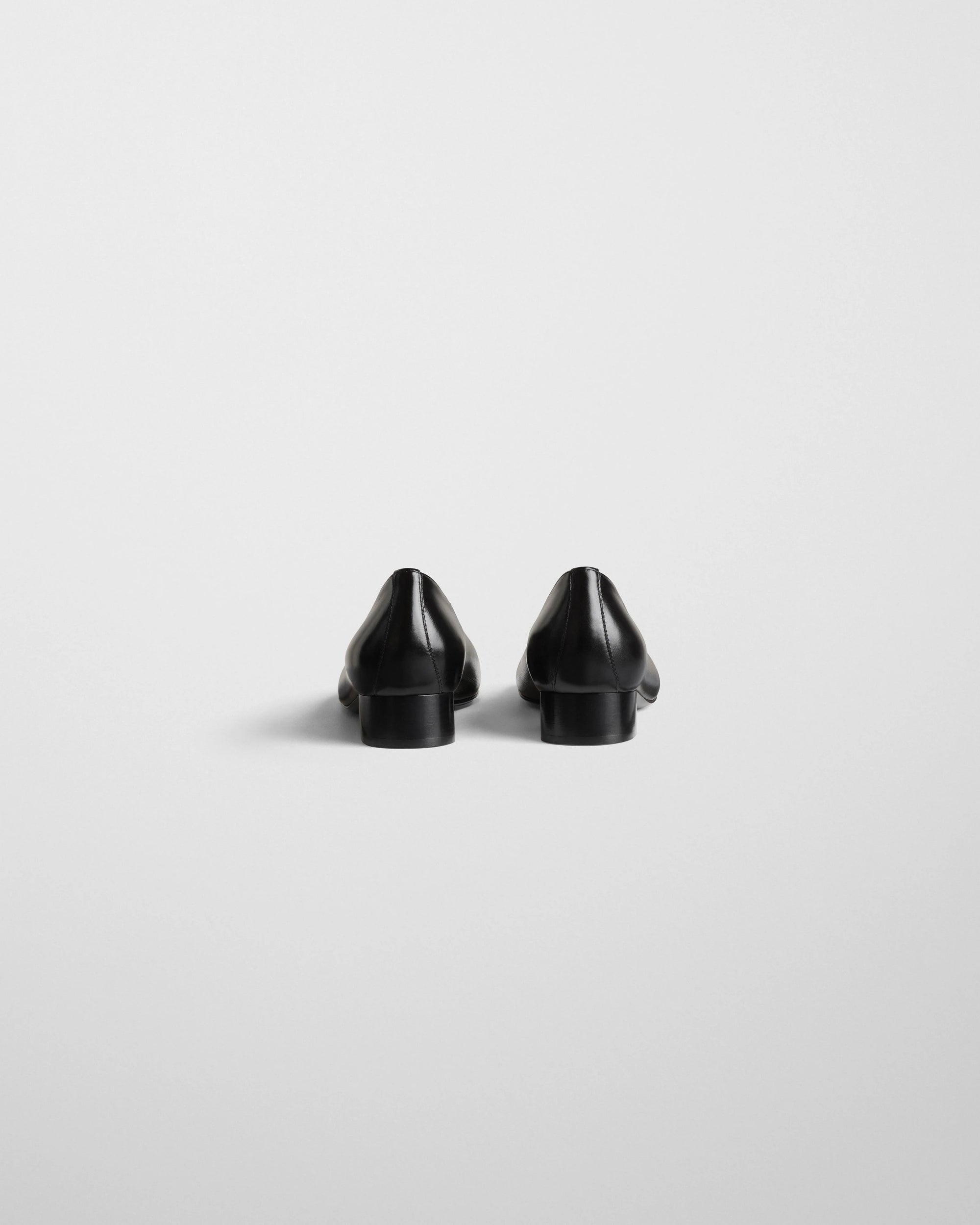 Club Slipper - Black