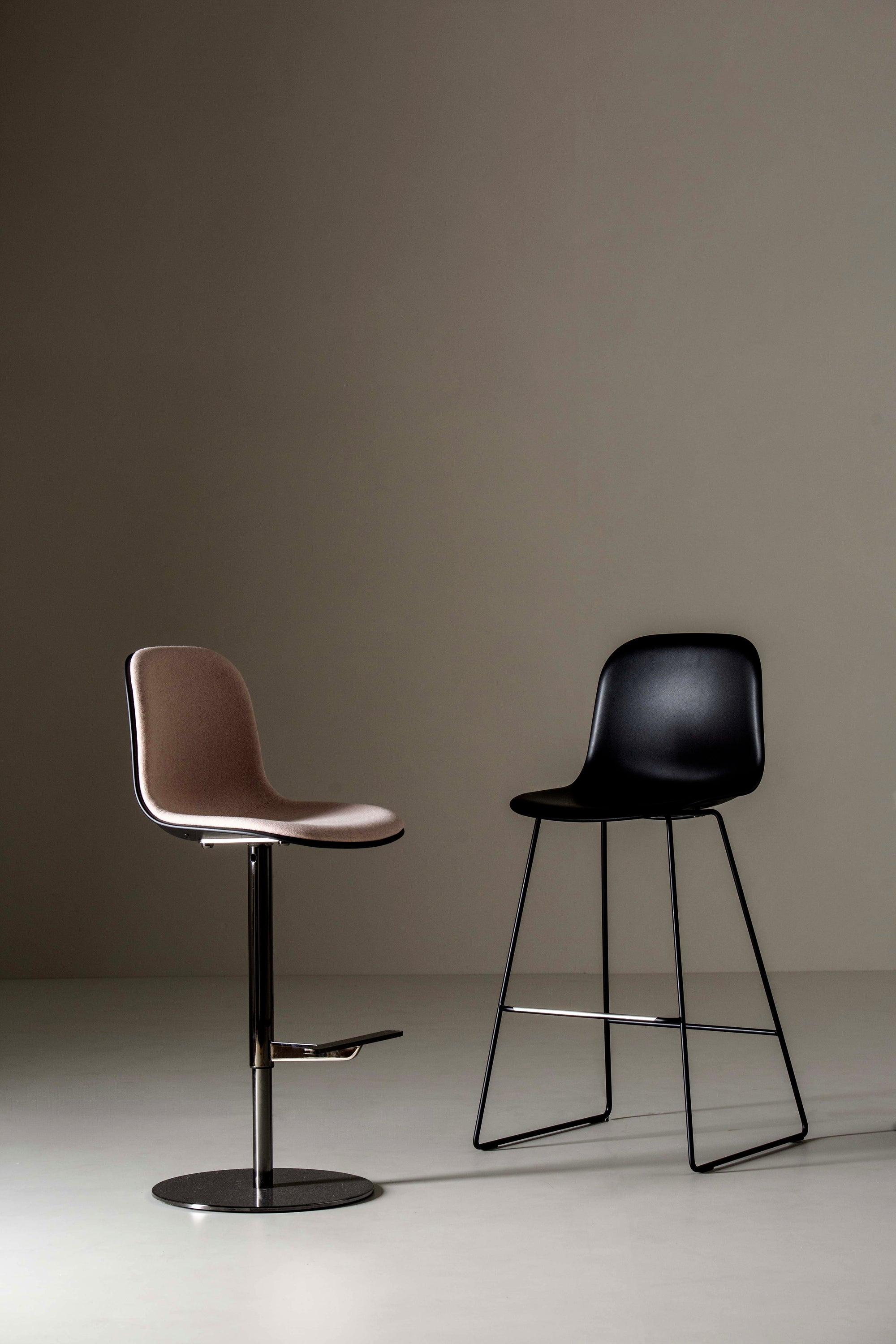 Mani Plastic Stool