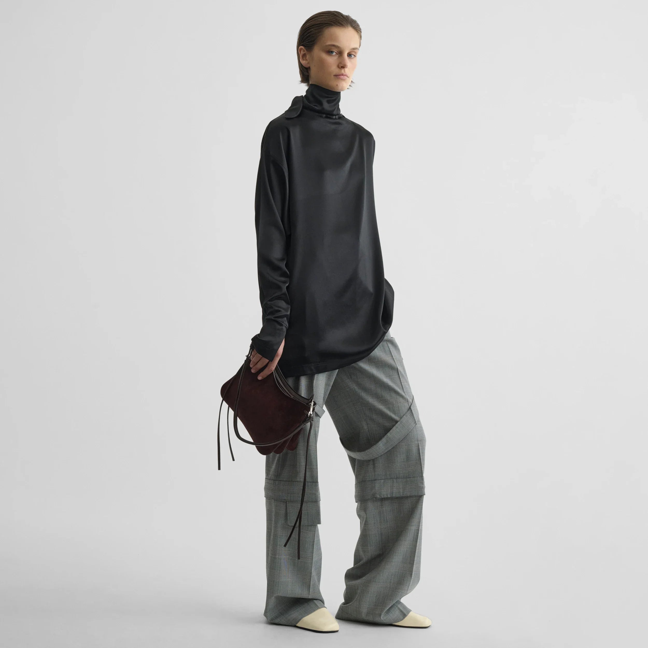 Liquid Knot Collar Top - Black