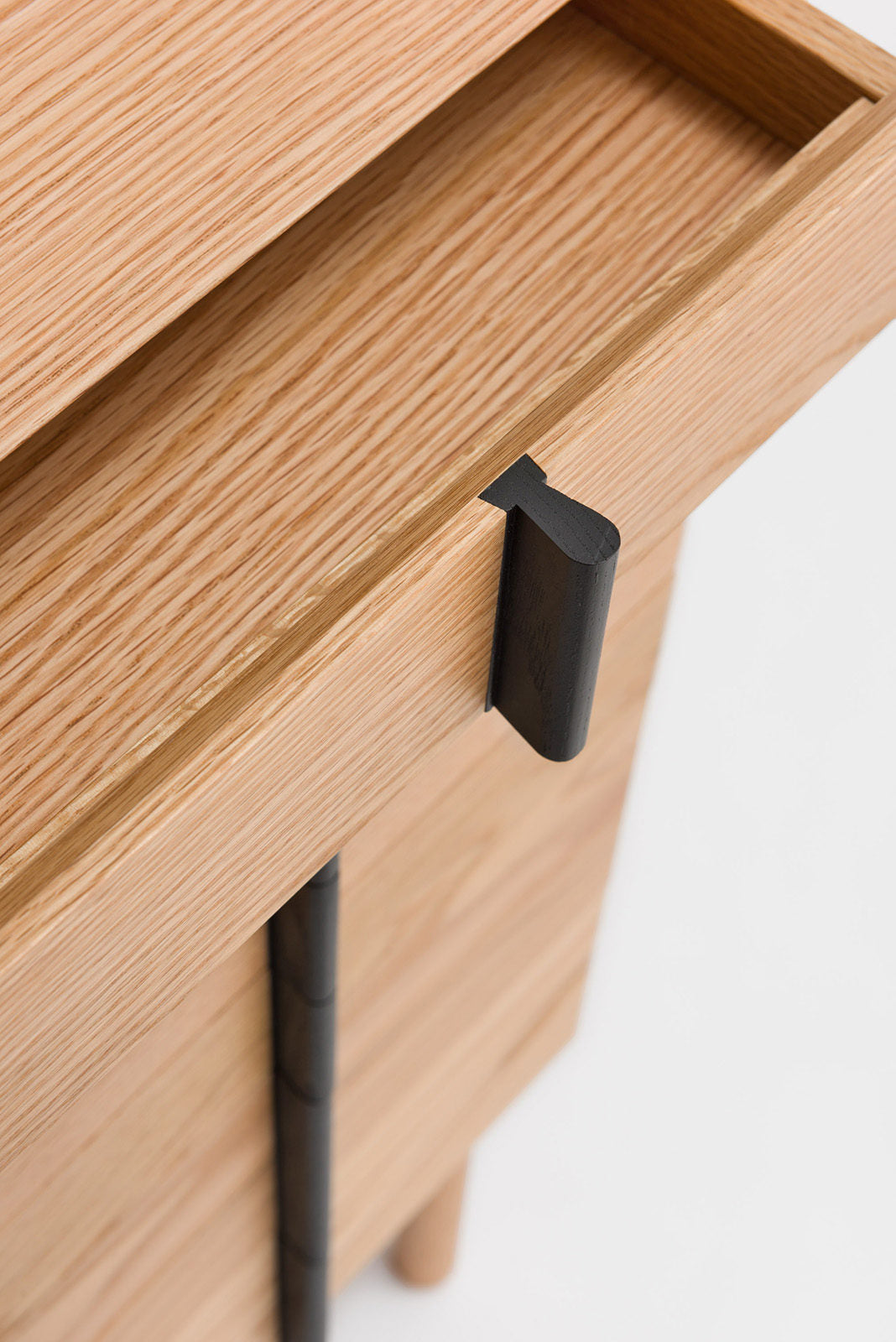 Column Chest