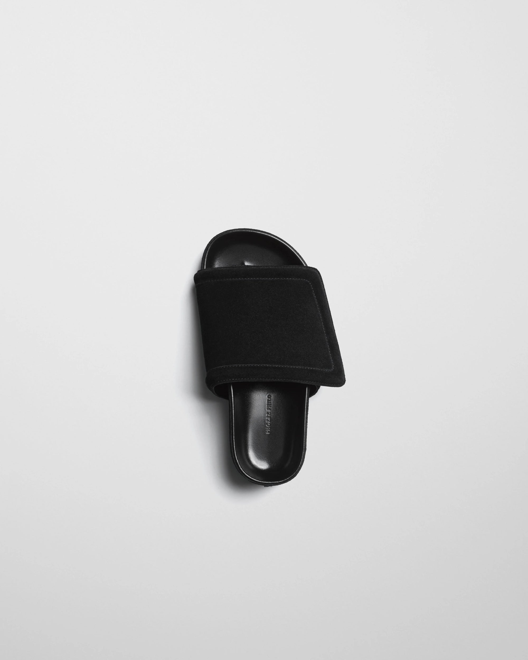 Wide Slide in Suede Black