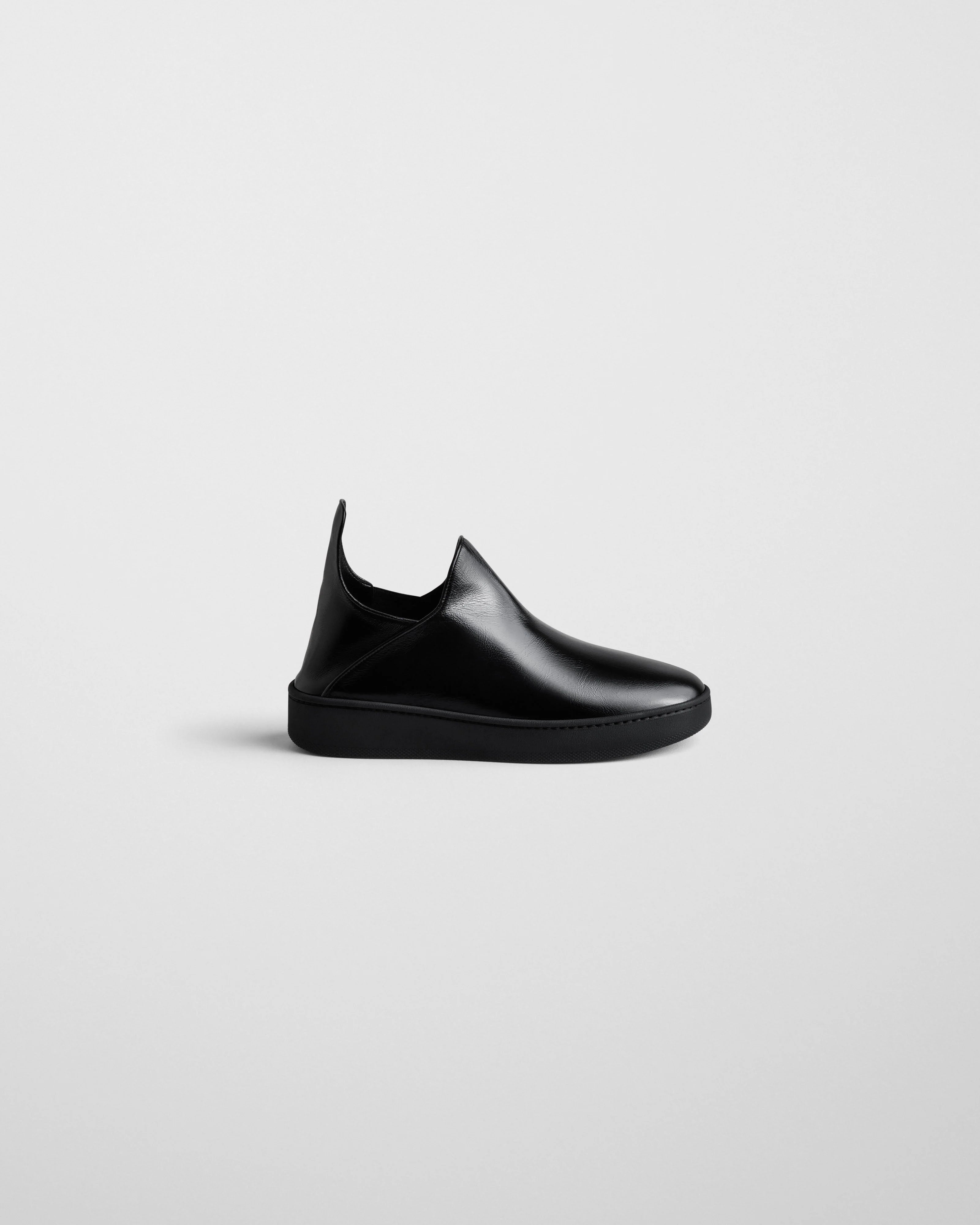 Everyday Sneaker Slip On - Black