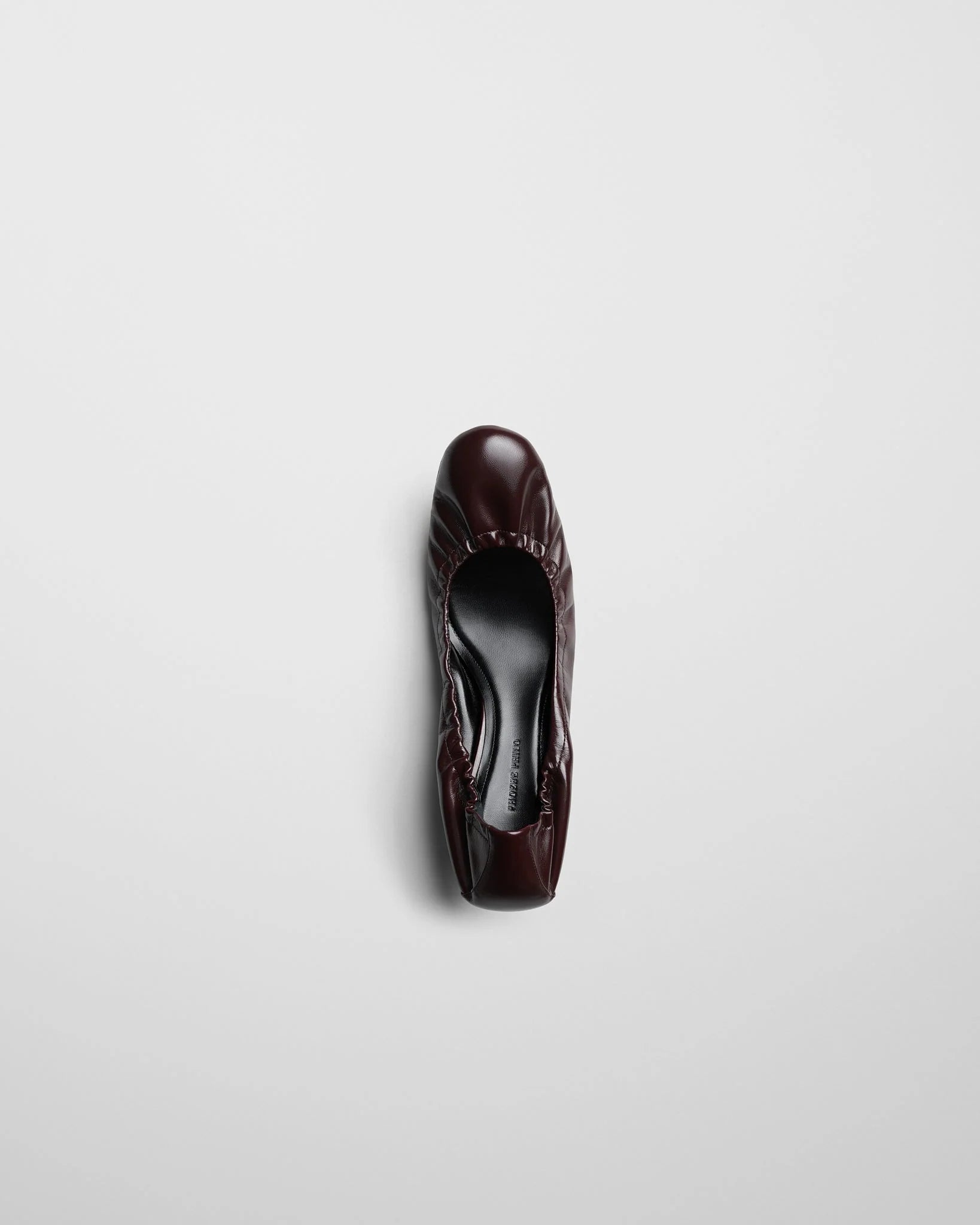 Low Pucker Pump in Oxblood Shiny Calf