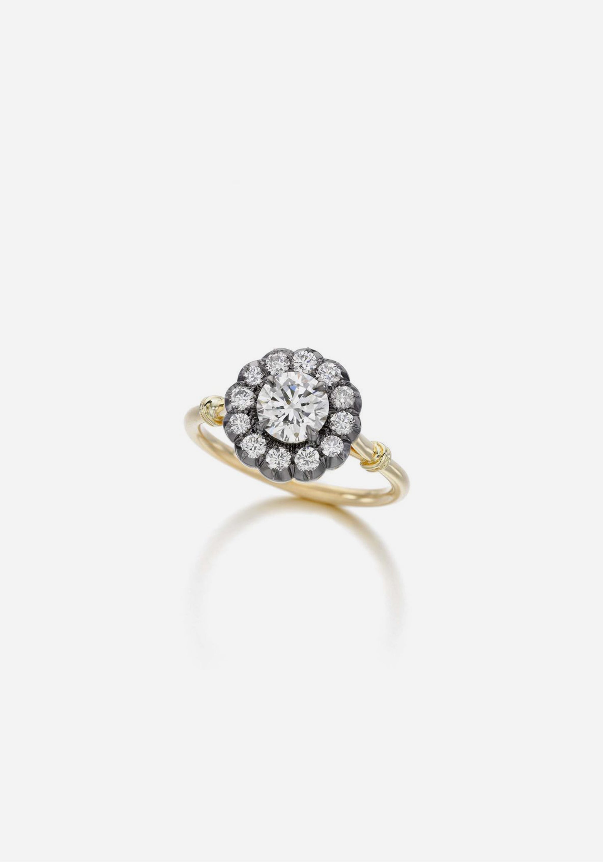Ring - Daisy Halo with 0.90ct Centre Diamond