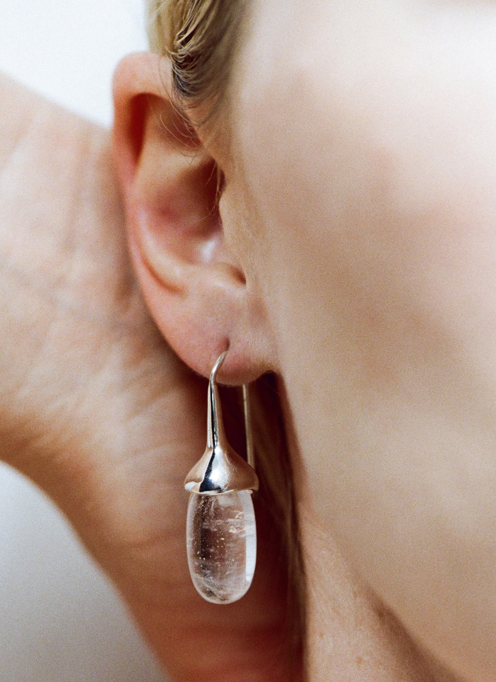 Dripping Stone Earrings - Quartz