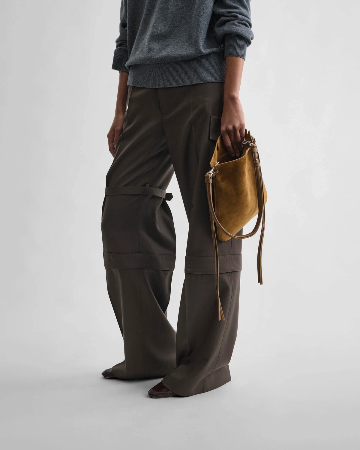 Gig Tie Pouch - Toffee Suede