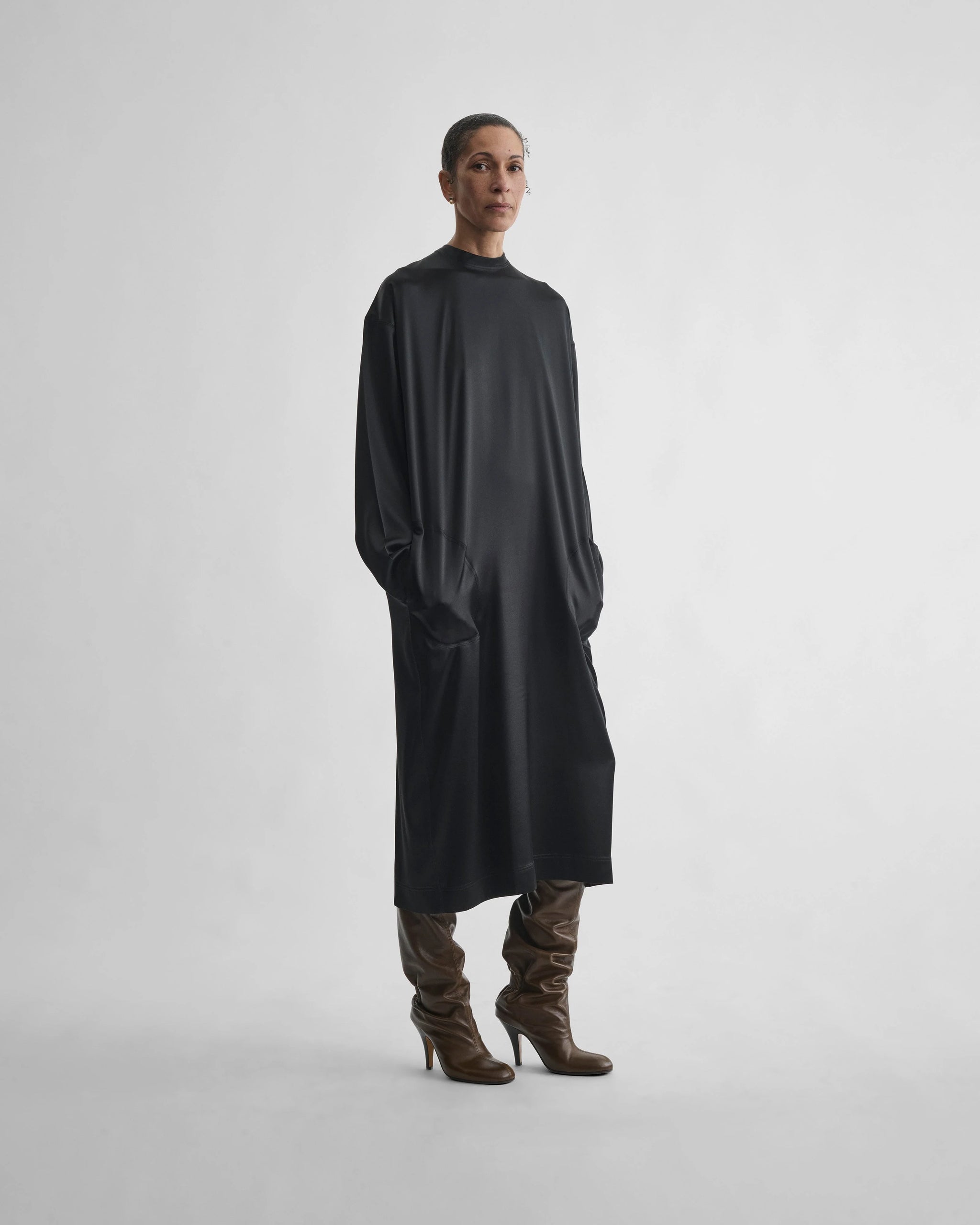 Crew Neck Dress - Black Silk