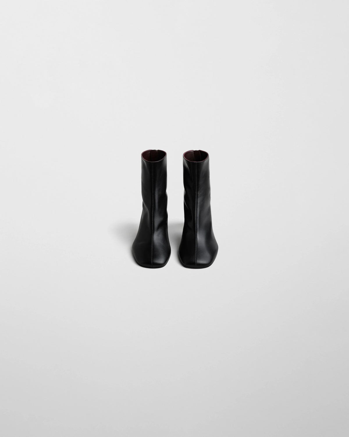 Tug Ankle Boot 80 - Black