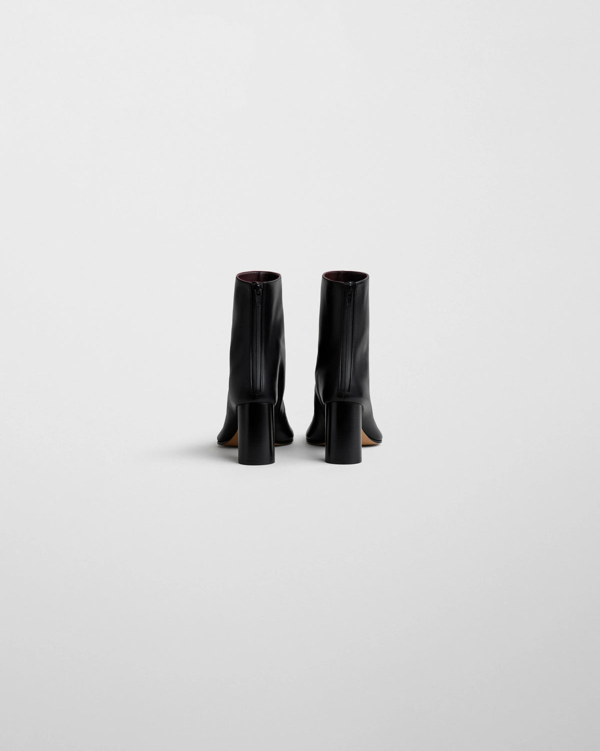 Tug Ankle Boot 80 - Black