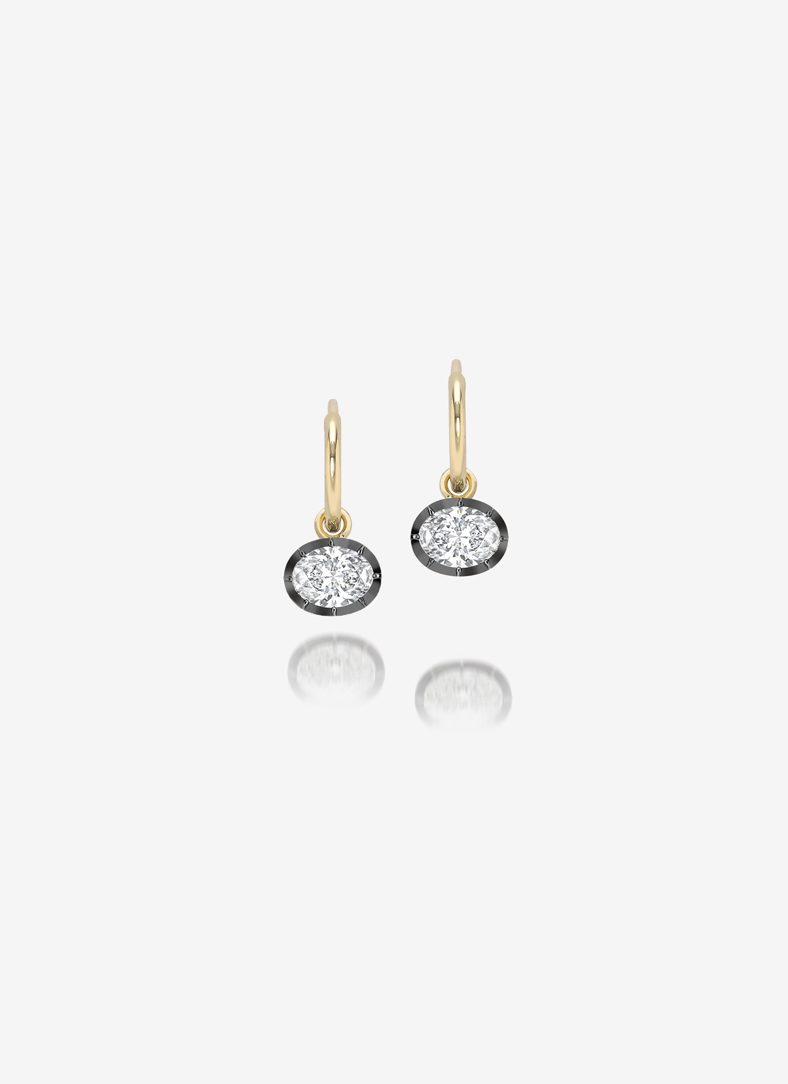 Signature Oval East-West 0.50ct Diamond & Blackened Gold Gypset Hoop Earrings