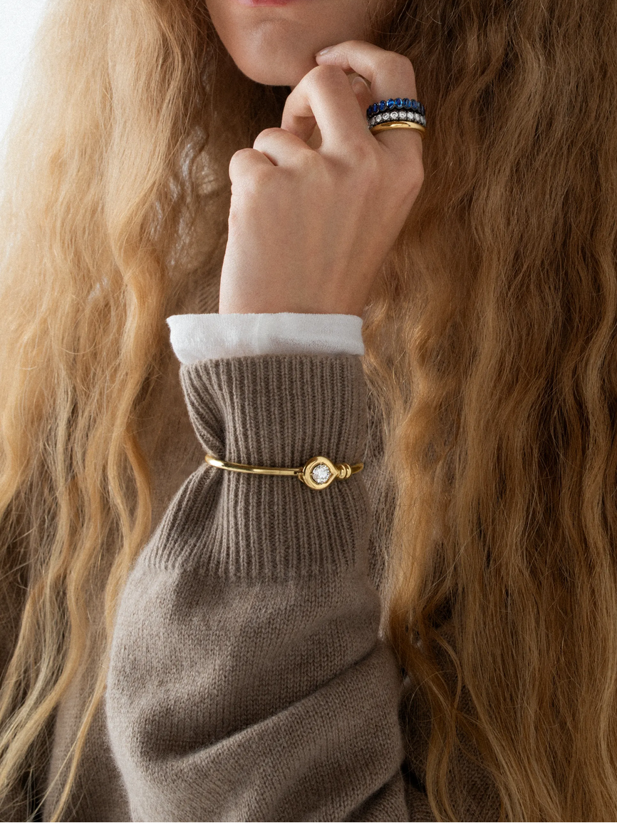 Forget Me Knot 0.80ct Diamond Yellow Gold Bangle