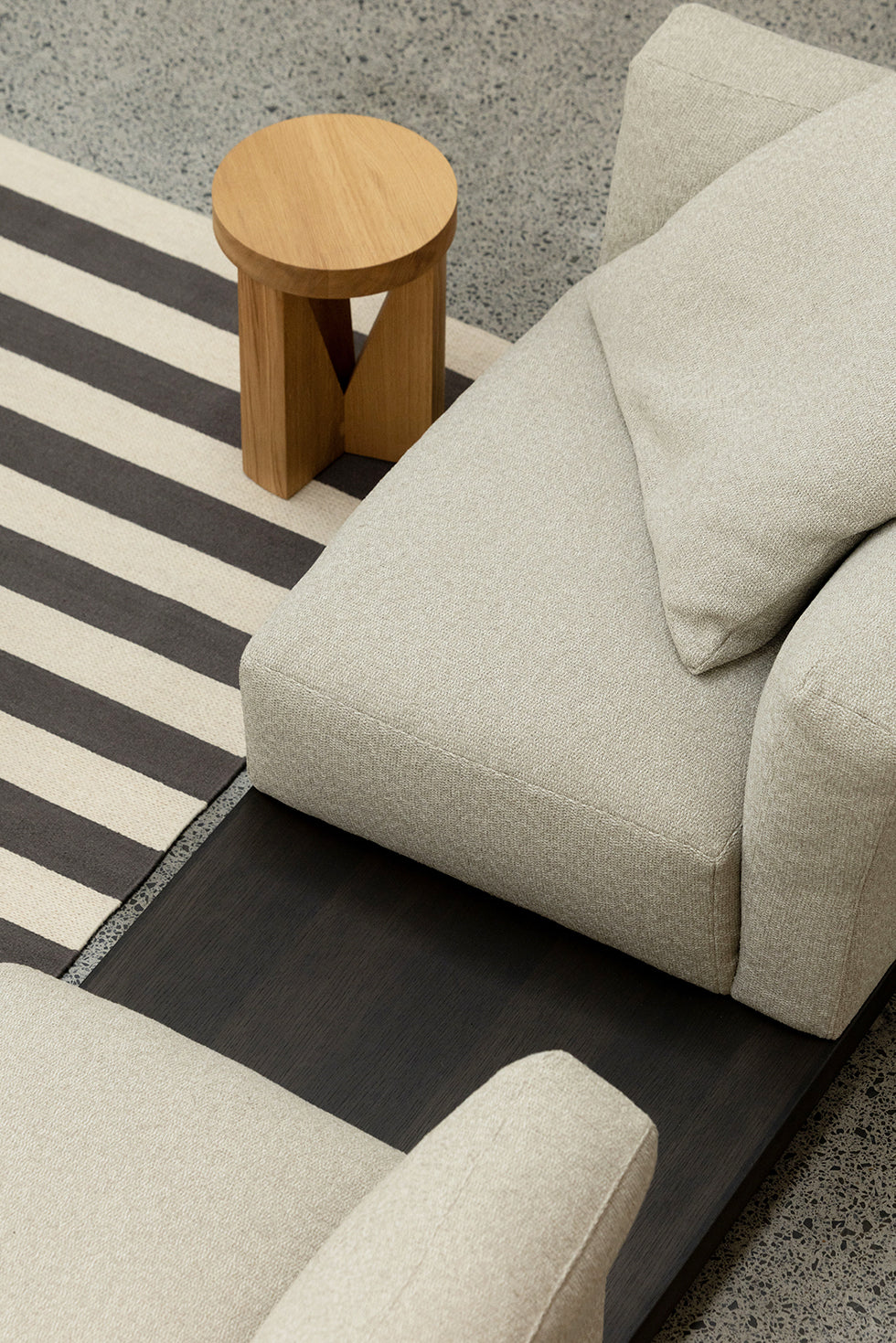 Cugino Stool / Side Table