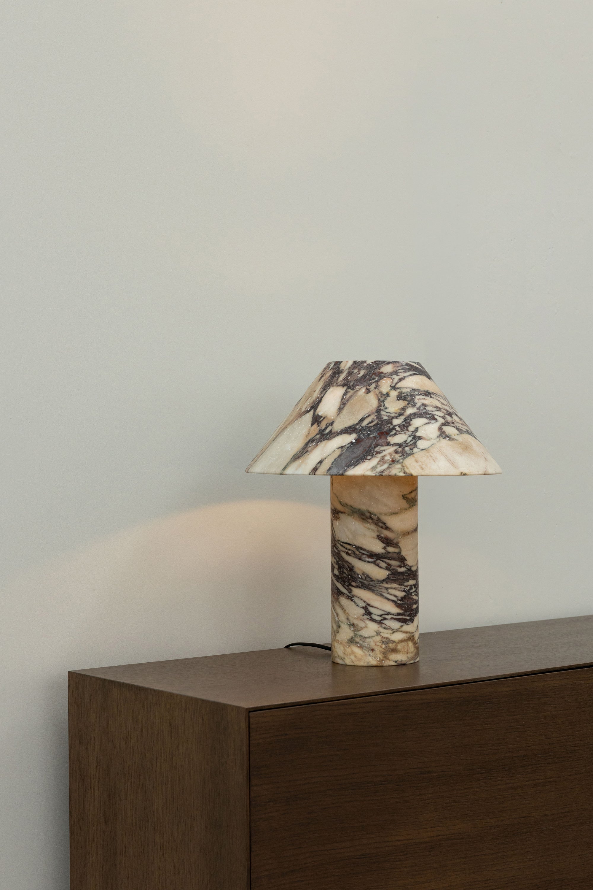 Pillar Lamp in Viola