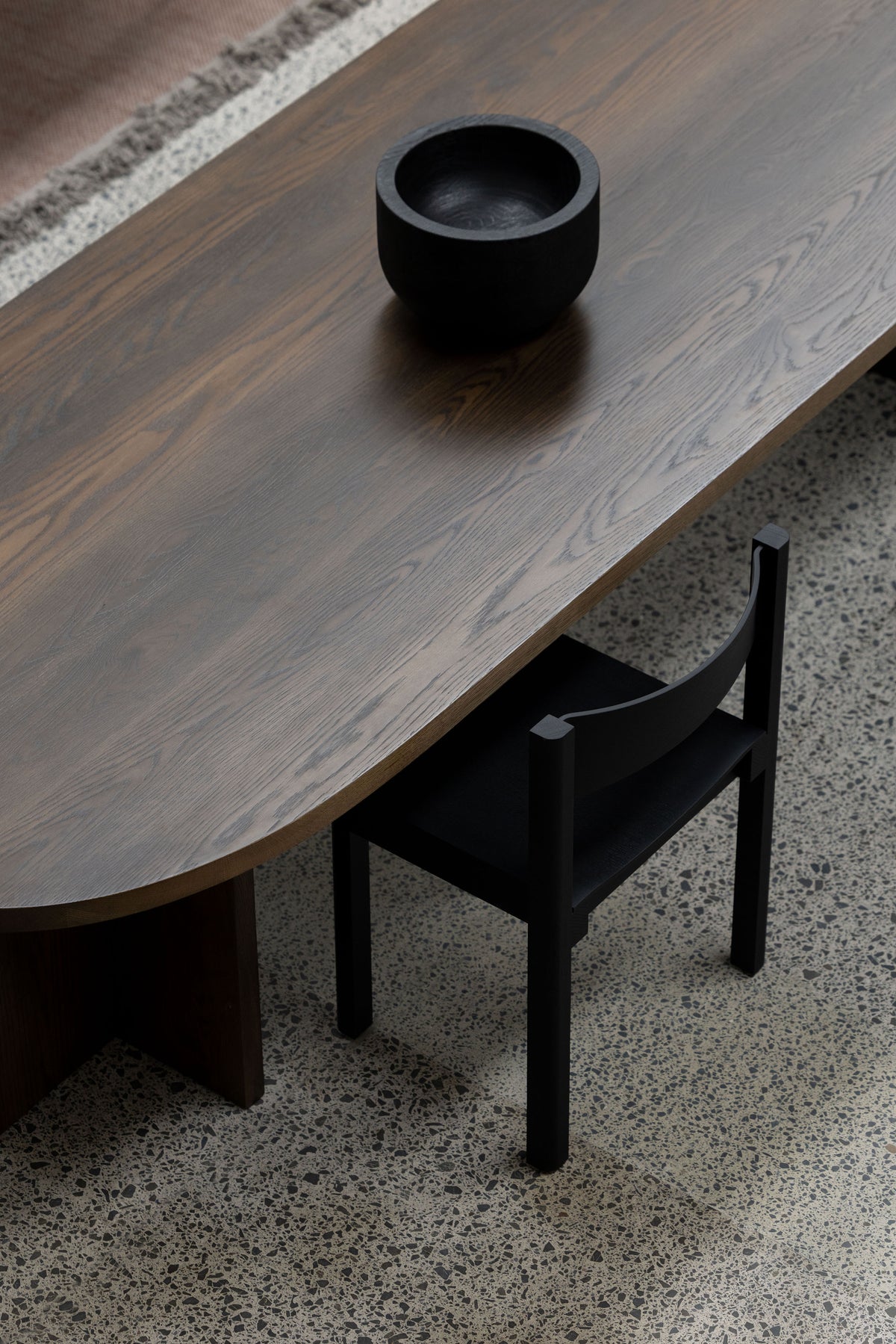Fragment Dining Table - Oval
