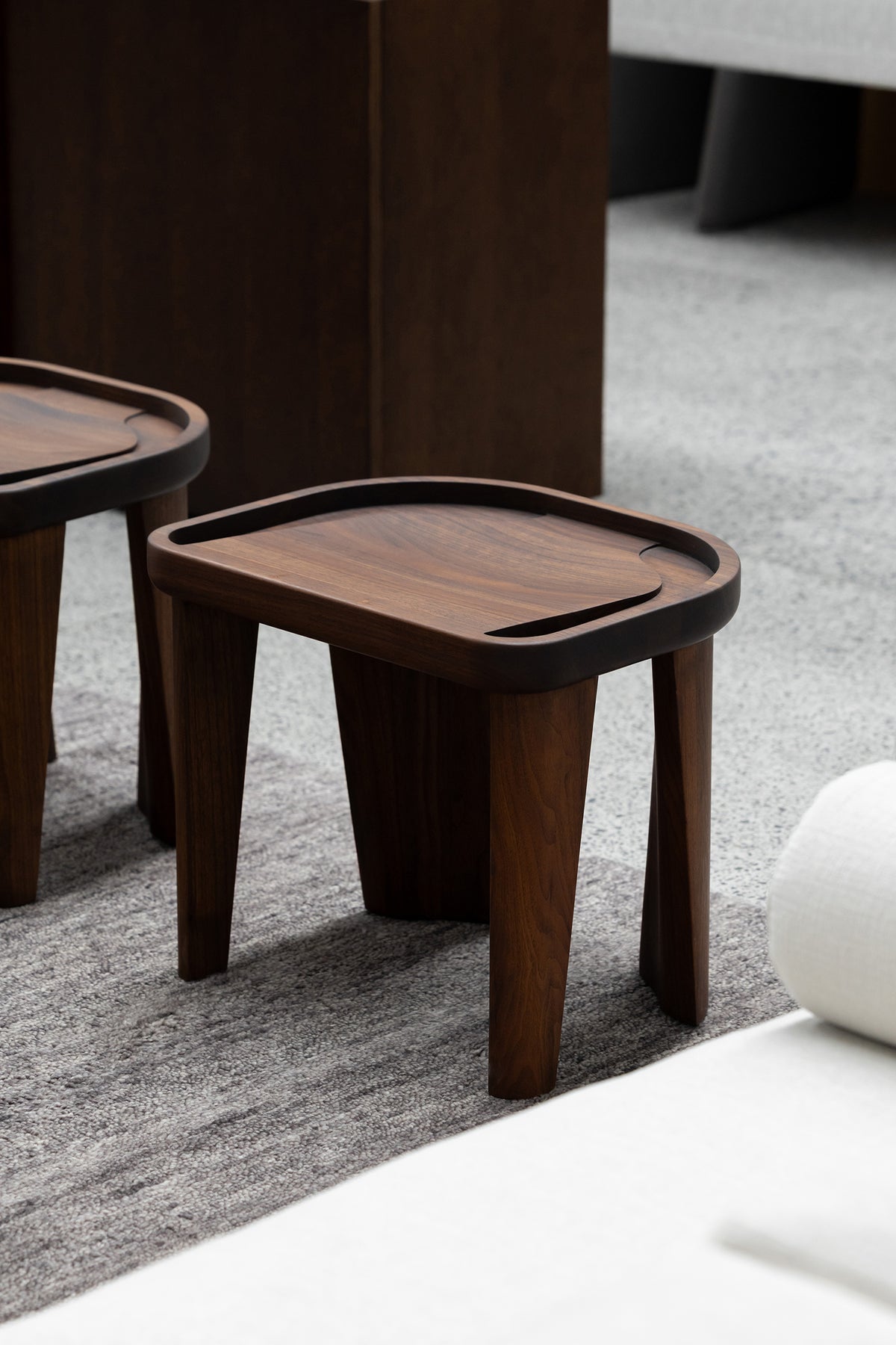 Cluster Stool
