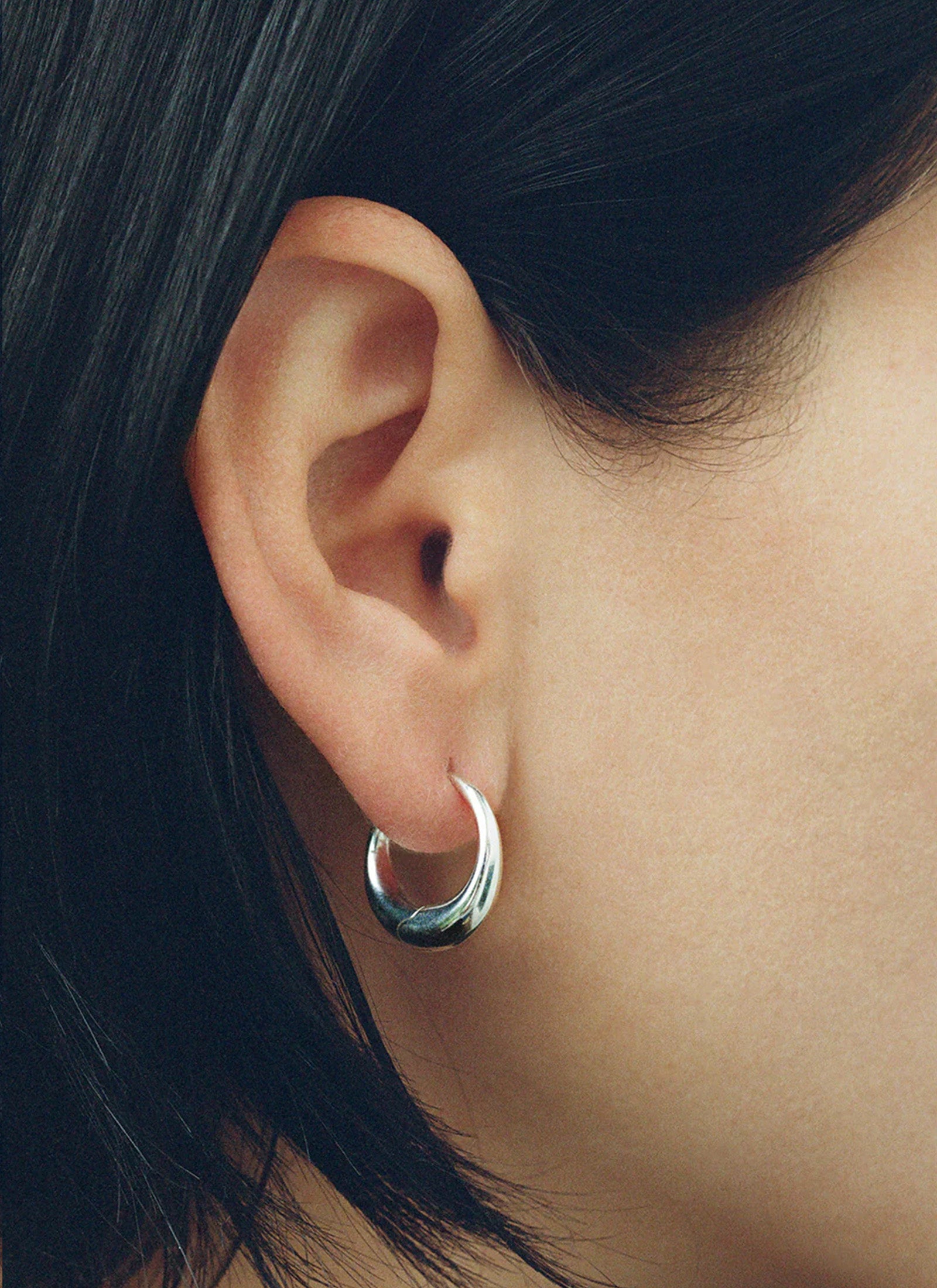 Large Sigrid Hoops