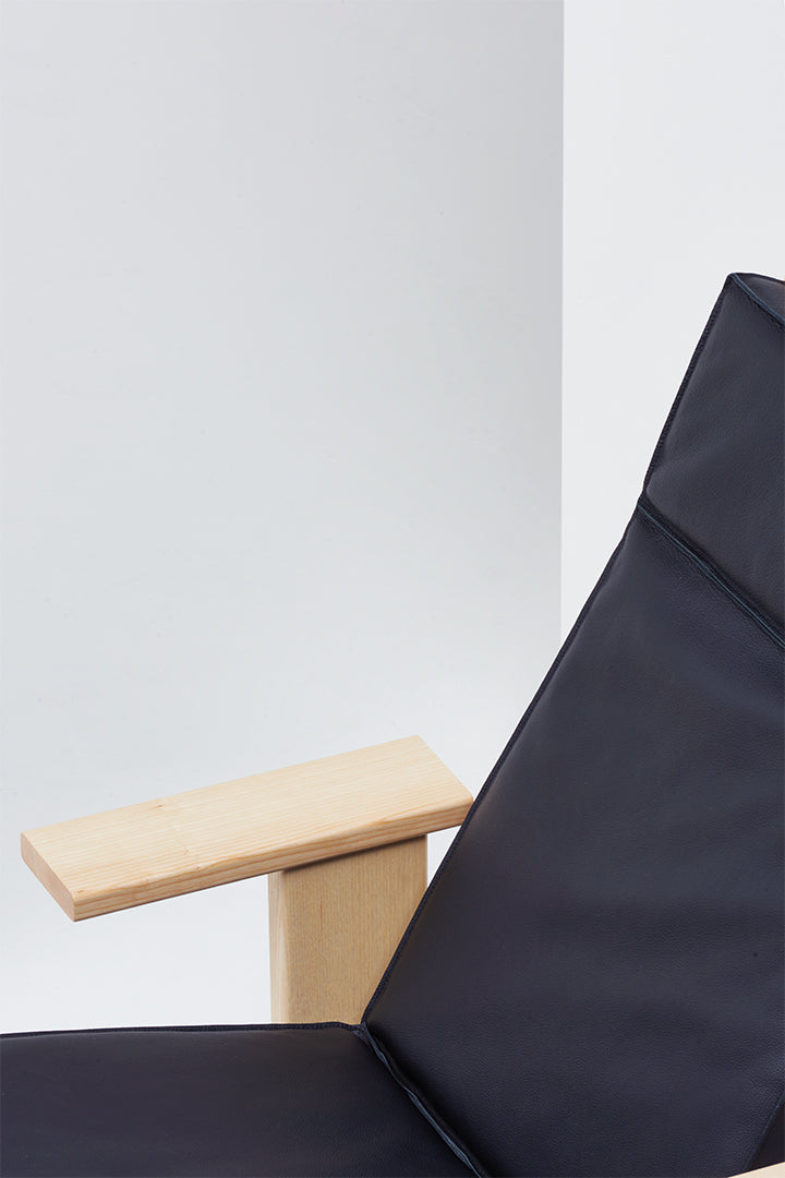 Quindici Upholstered
