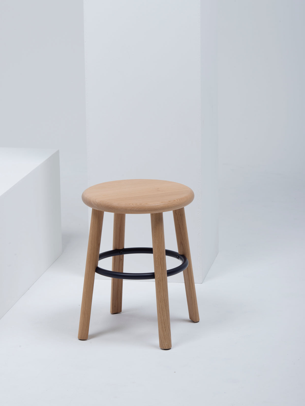 Solo Stool