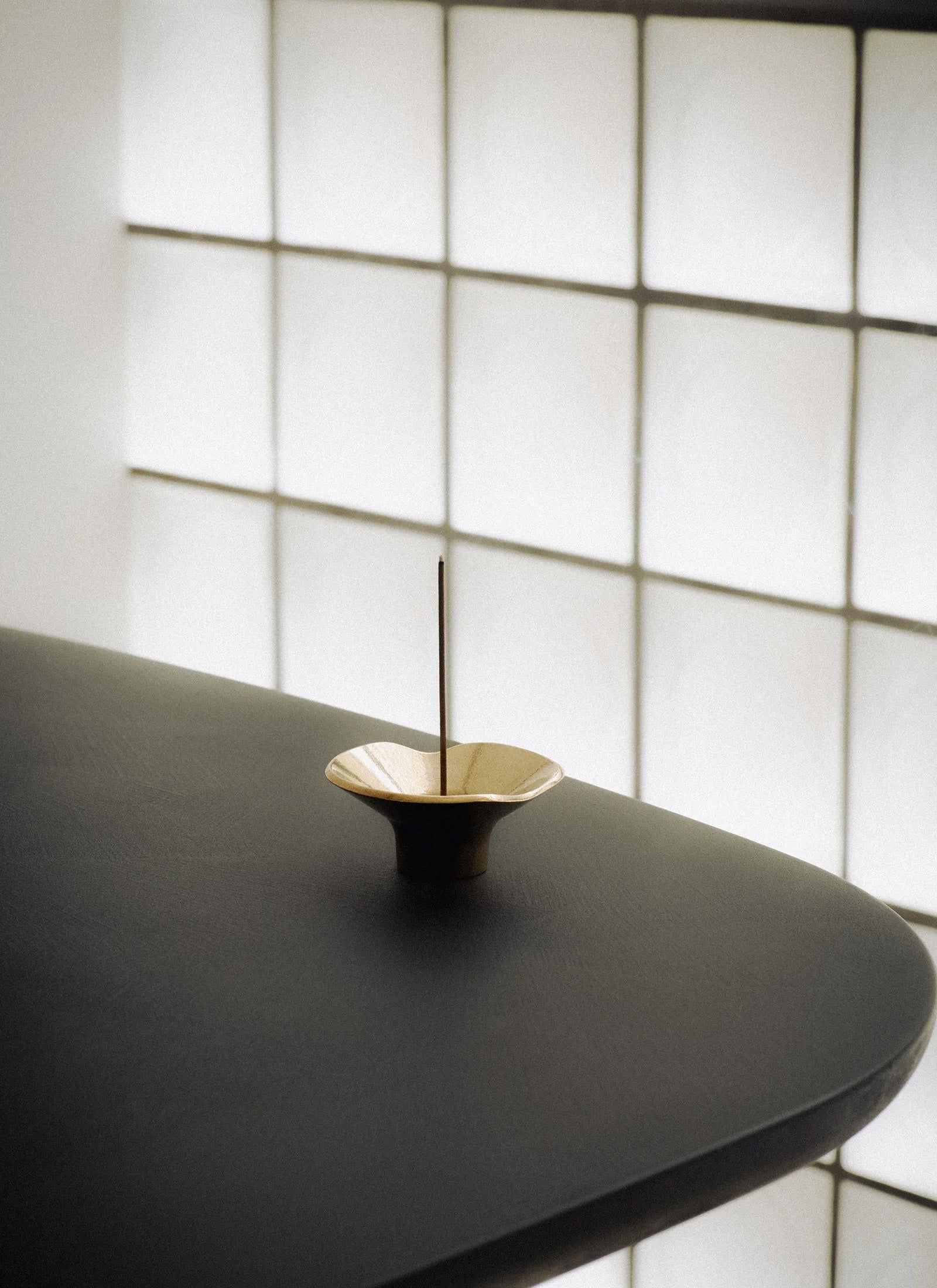 Mono Incense Holder in Bronze