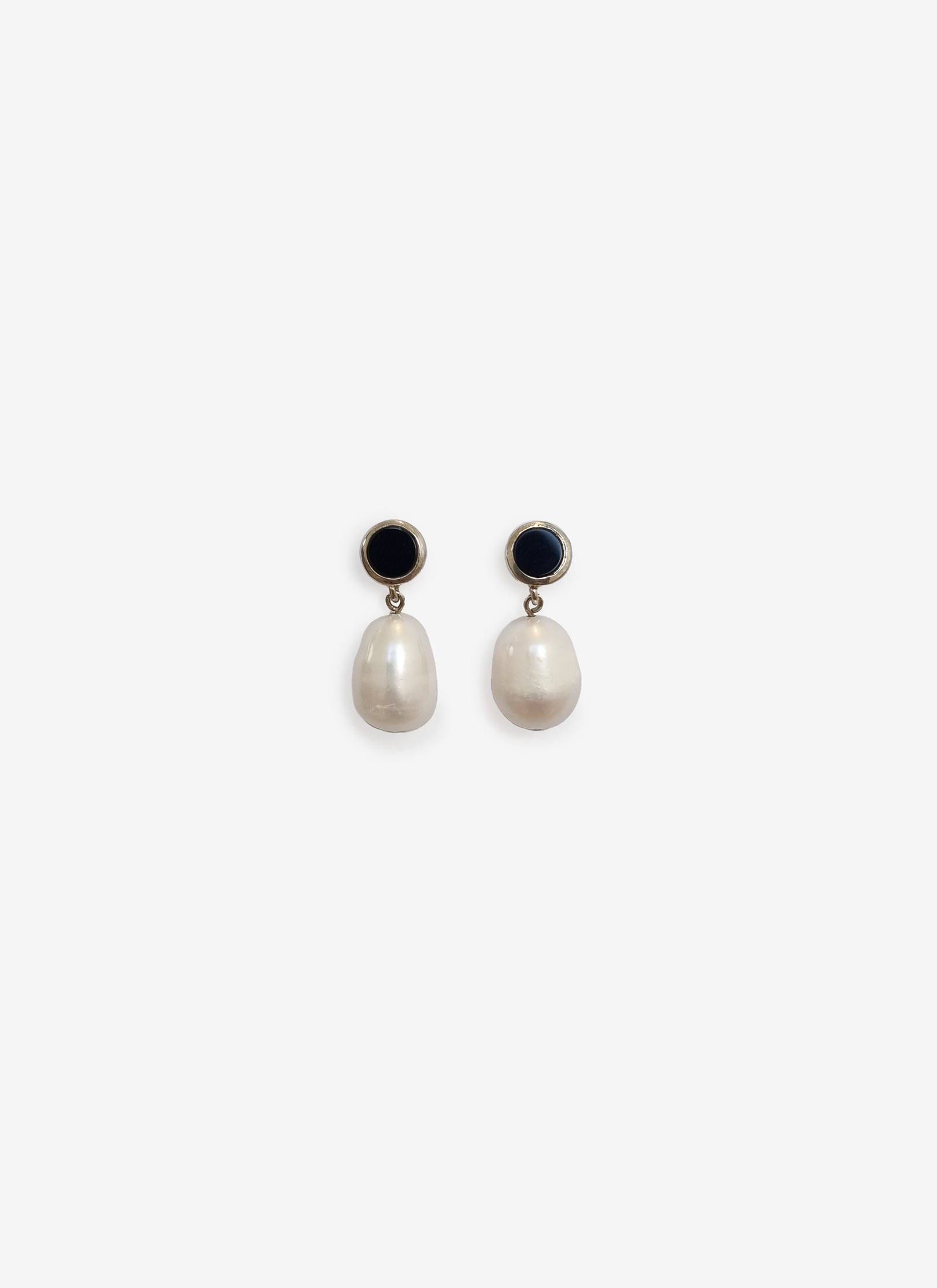 Neue Pearl Earrings - Onyx