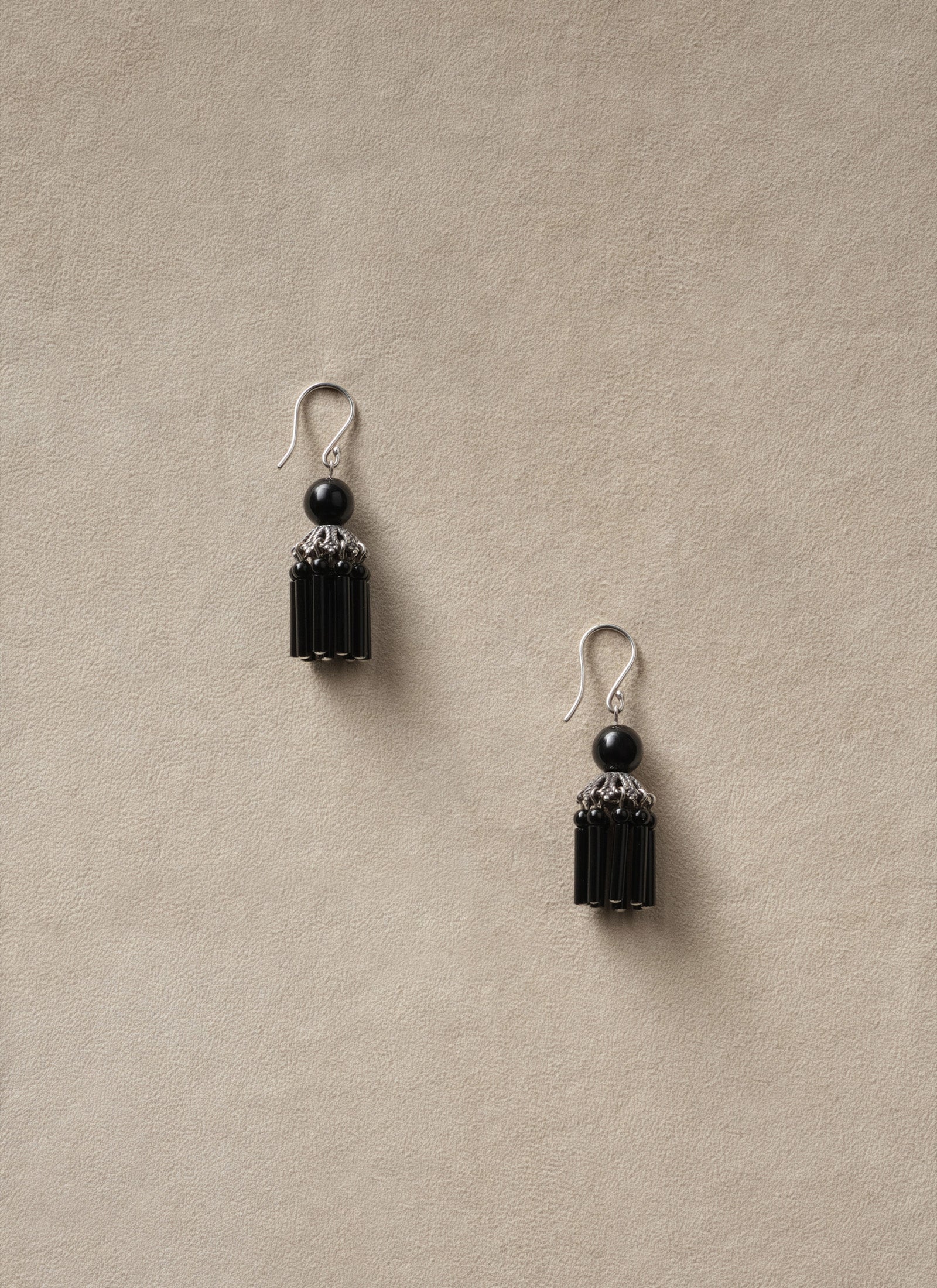 Petite Flamenco Earrings - Onyx